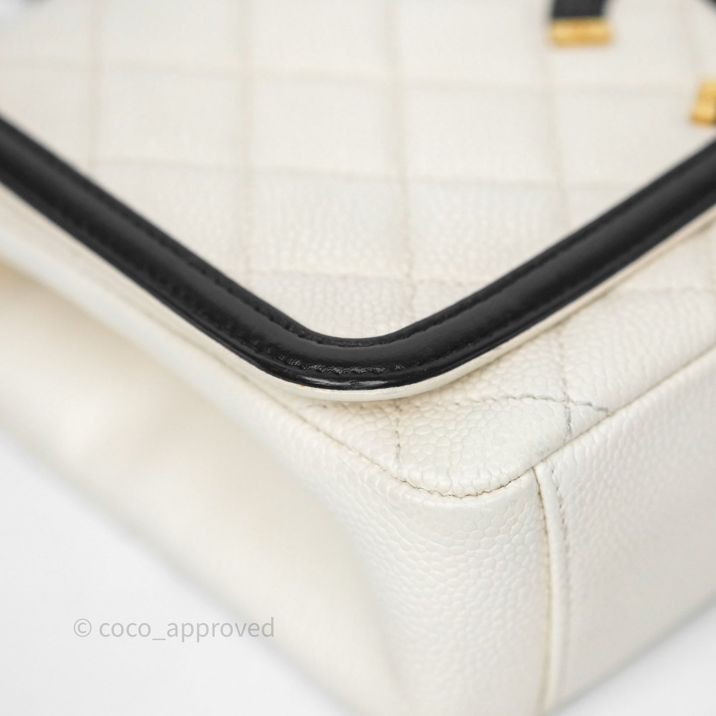 Chanel Quilted Medium CC Filigree Flap White/ Black Caviar