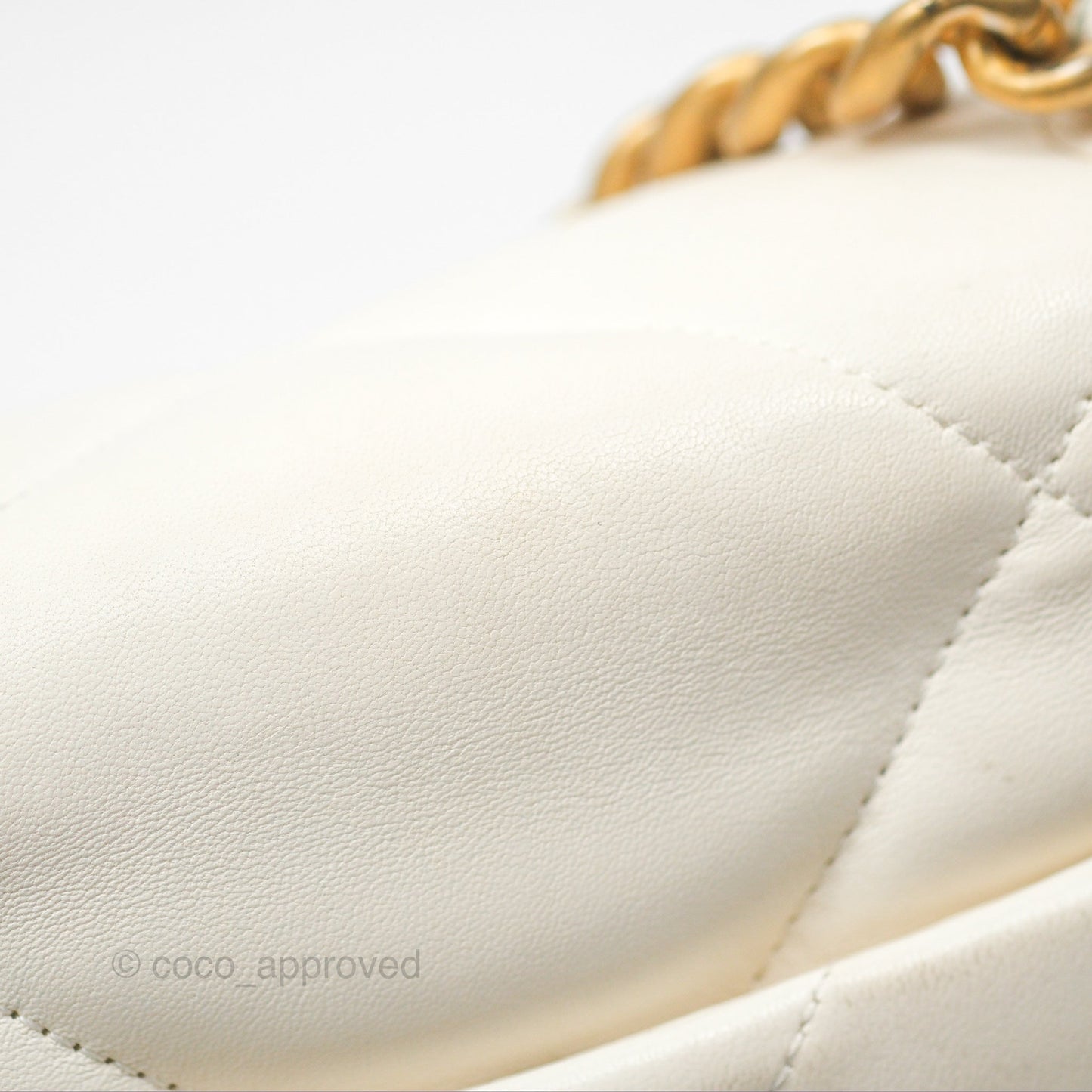 Chanel 19 Small Ivory White Lambskin Mixed Hardware