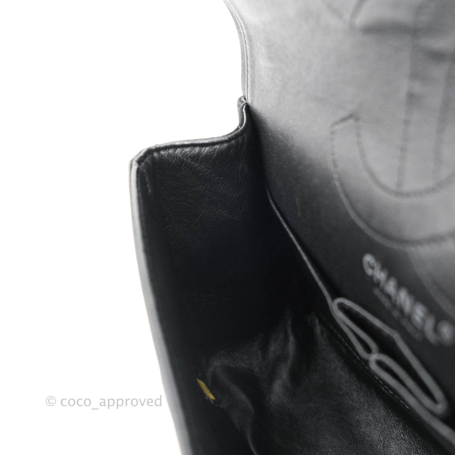 Chanel Reissue Quilted Aged Calfskin Black Ruthenium Hardware 226