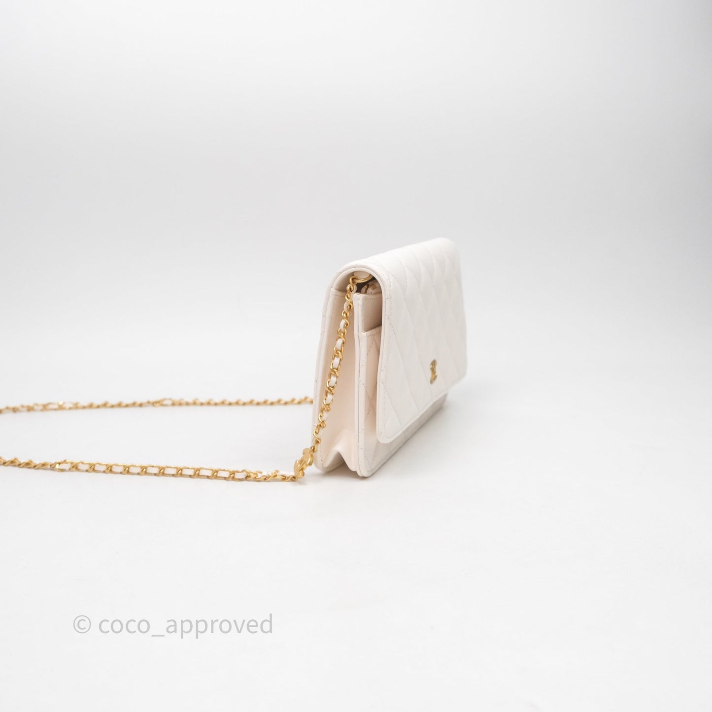 Chanel Coco Heart Chain WOC Ivory White Lambskin Aged Gold Hardware 22K
