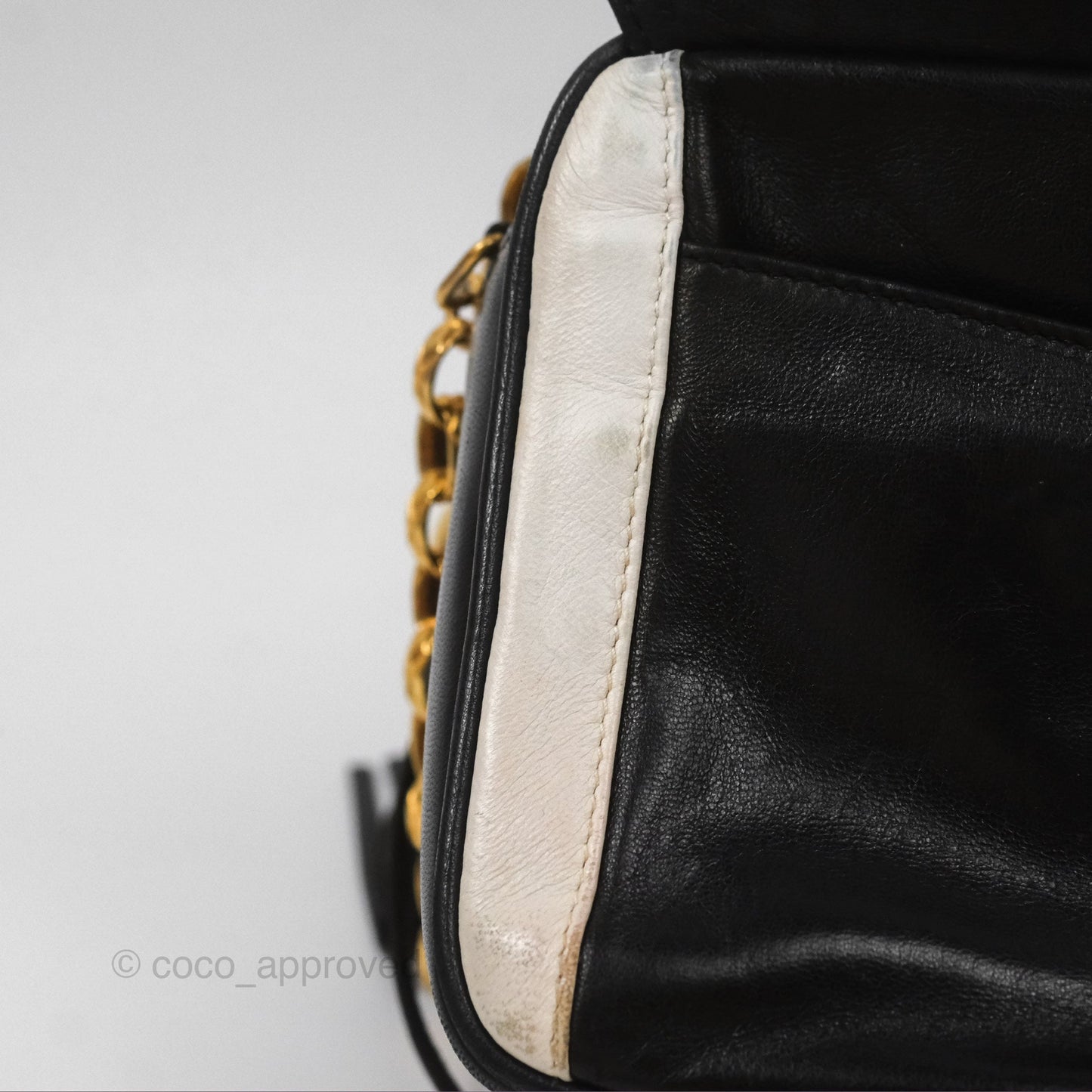 Chanel Vintage White CC Camera Bag Black Lambskin Gold Hardware