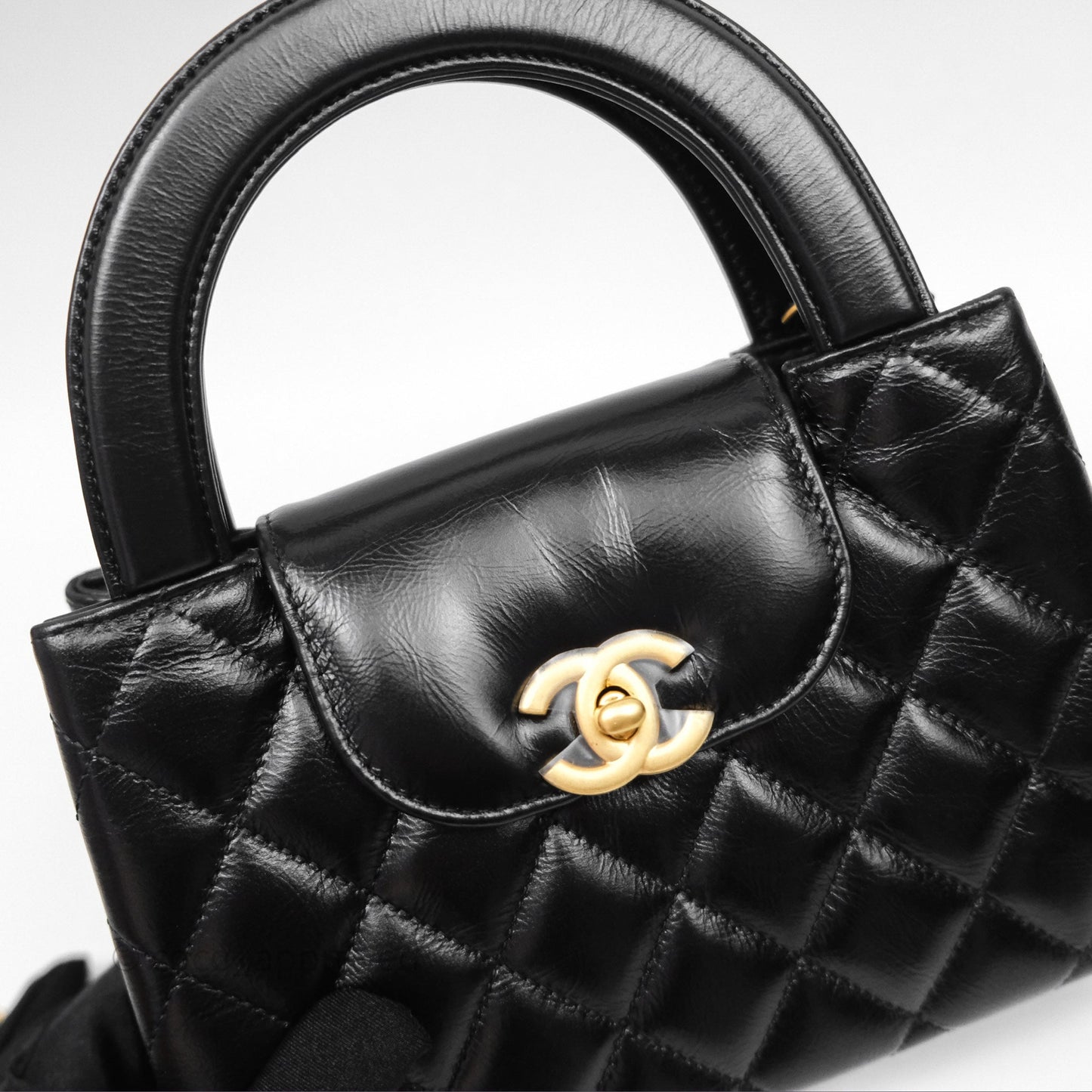 Chanel Kelly Bag Quilted Black Shiny Crumpled Calfskin Aged Gold Hardware