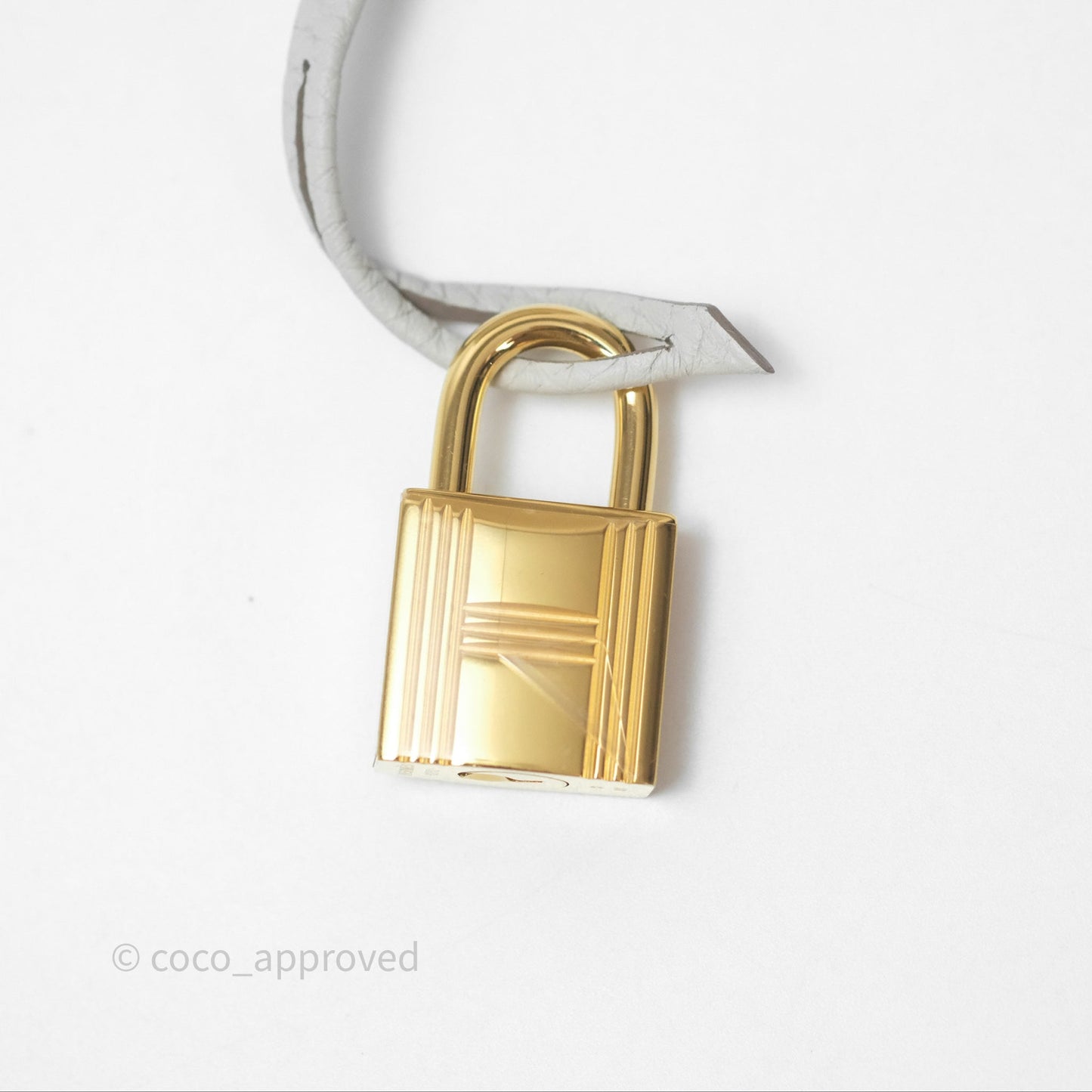 Hermès Retourne Kelly 25 Beton 8L Togo Gold Hardware