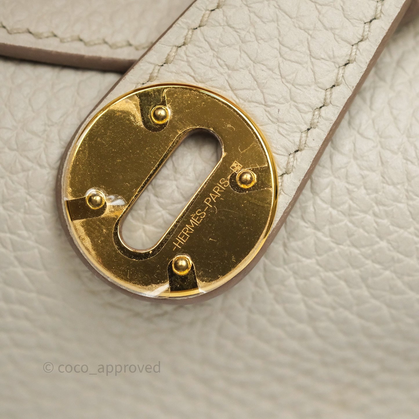Hermès Lindy 26 Beton 8L Clemence Gold Hardware