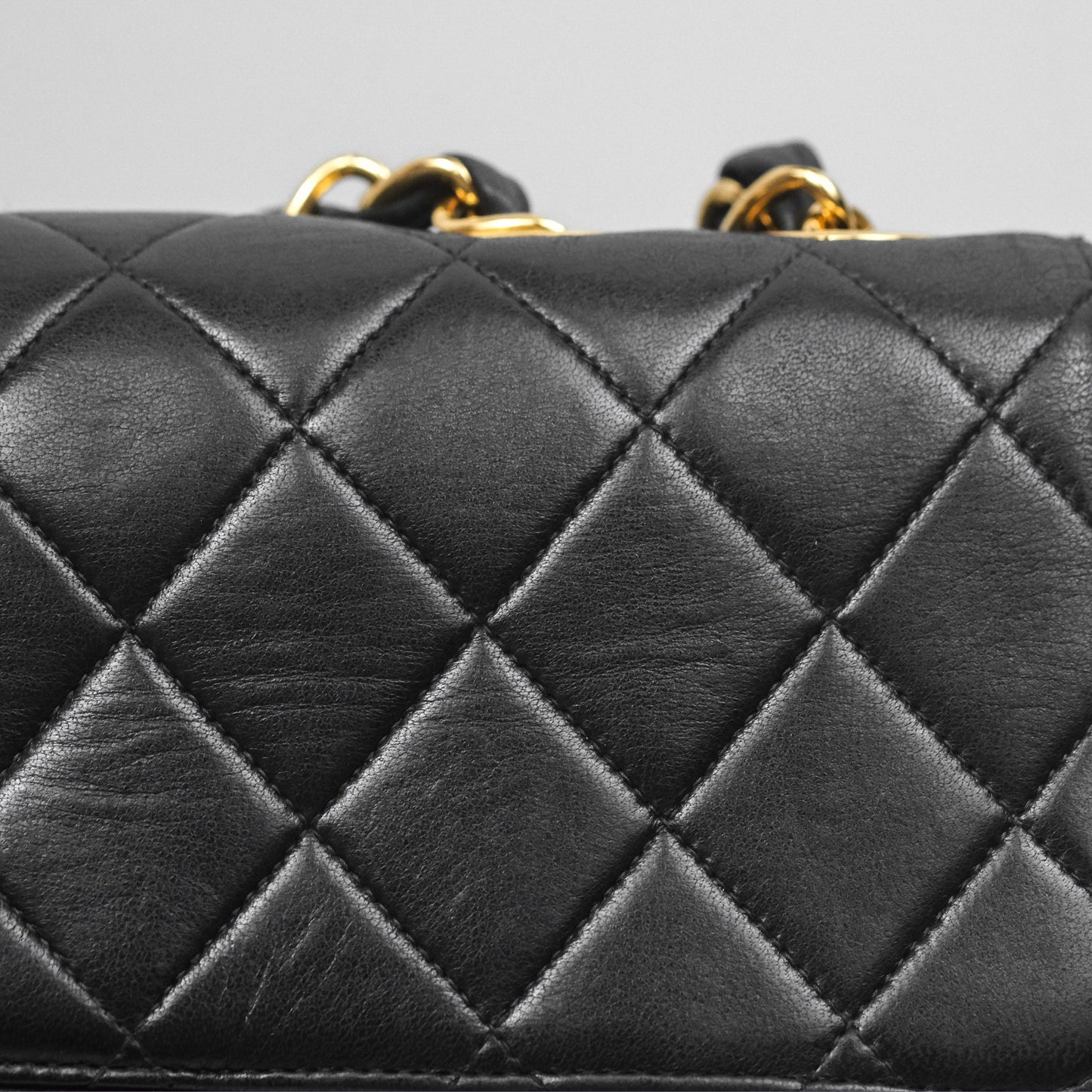 Chanel Vintage Jumbo Single Flap Black Lambskin 24K Gold Hardware