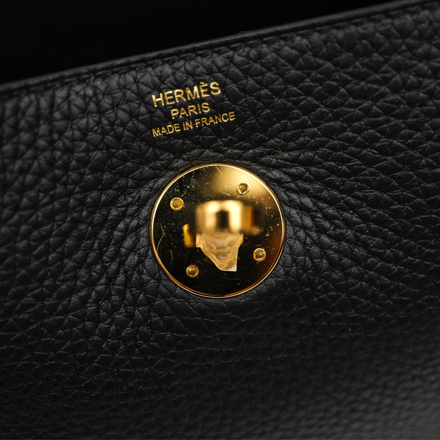 Hermes Lindy 26 Black Noir 89 Clemence Gold Hardware