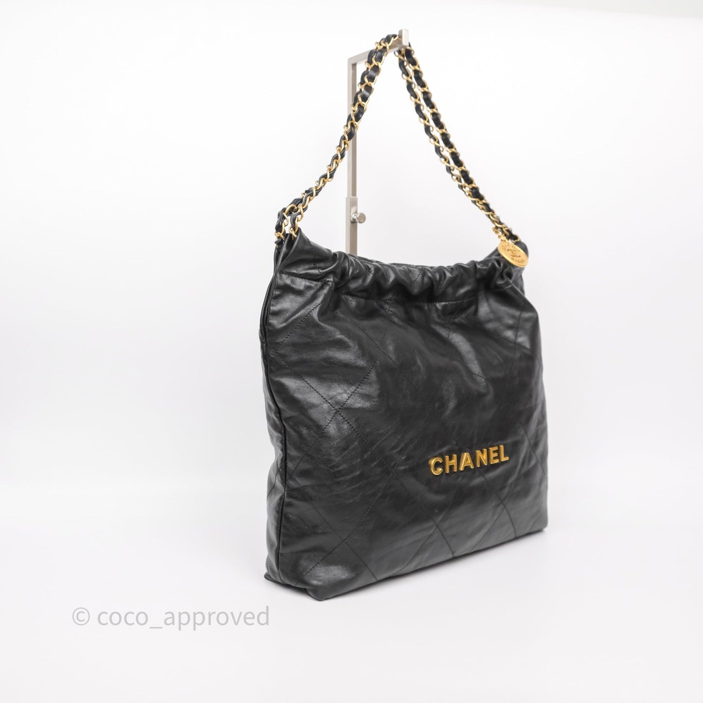 Chanel 22 Bag Medium Black Crumpled Calfskin Aged Gold Hardware