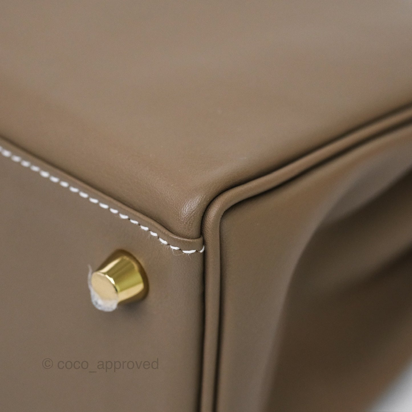 Hermès Retourne Kelly 25 Etoupe 18 Swift Gold Hardware