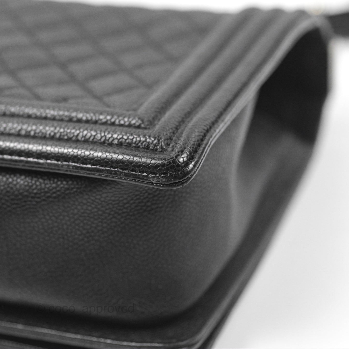 Chanel Quilted New Medium Boy Black Caviar Ruthenium Hardware