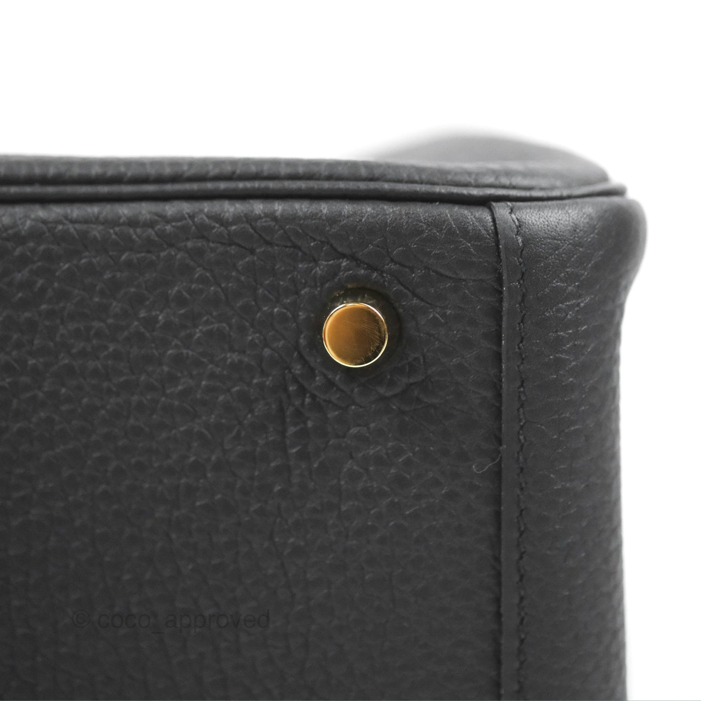 Hermès Lindy 26 Black Clemence Gold Hardware