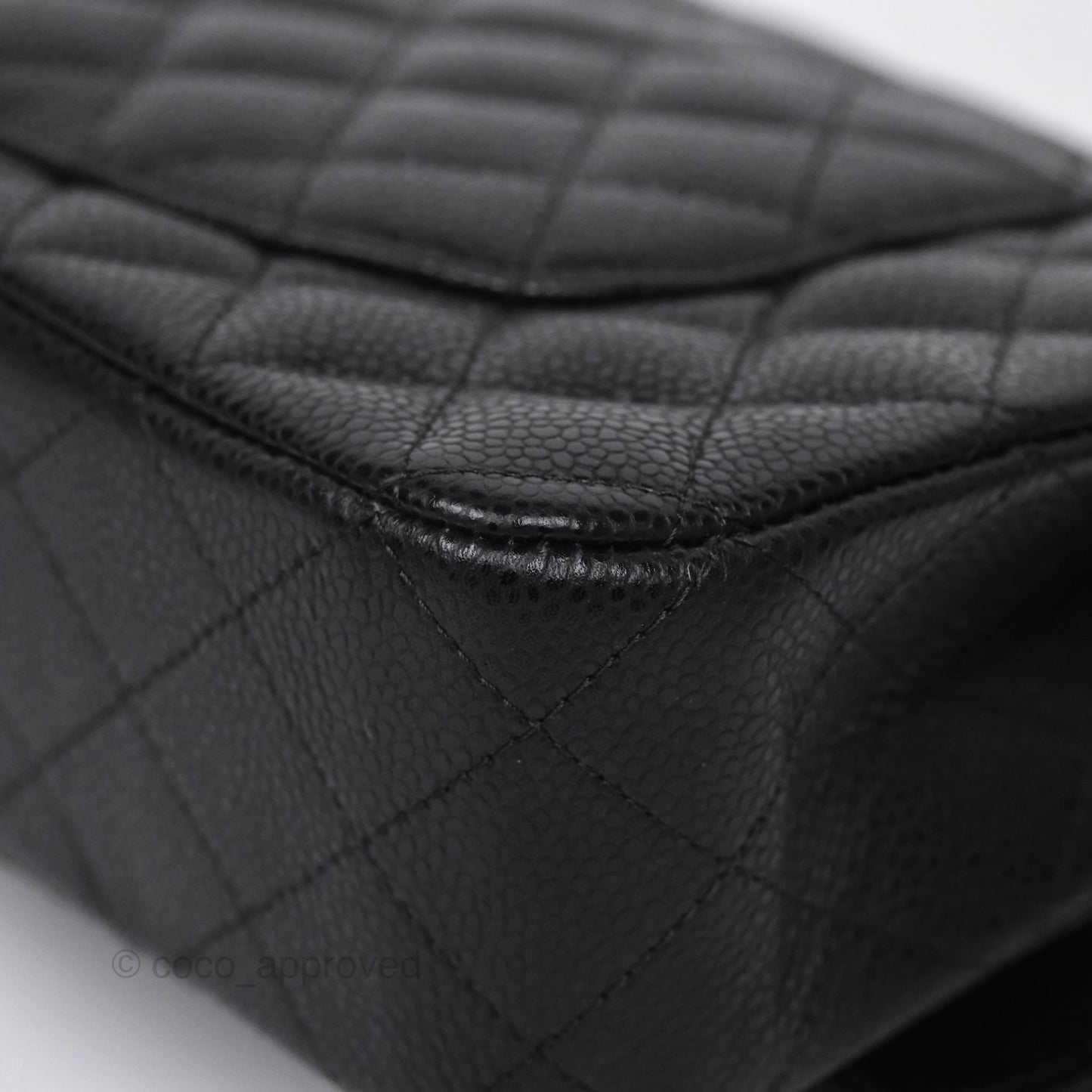 Chanel Classic M/L Medium Flap Quilted Black Caviar Gold Hardware