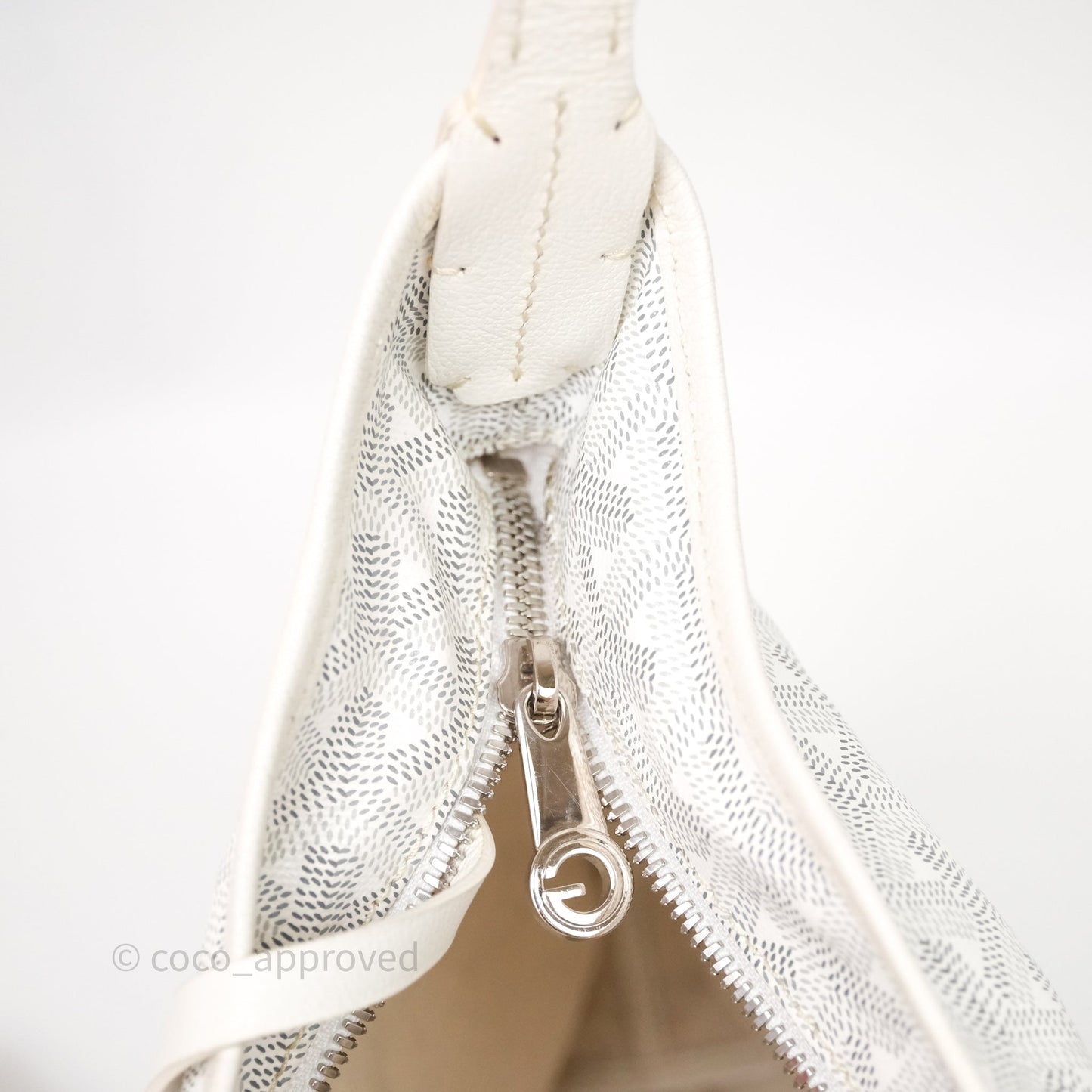 Goyard Bohème Hobo Bag PM White Goyardine Canvas