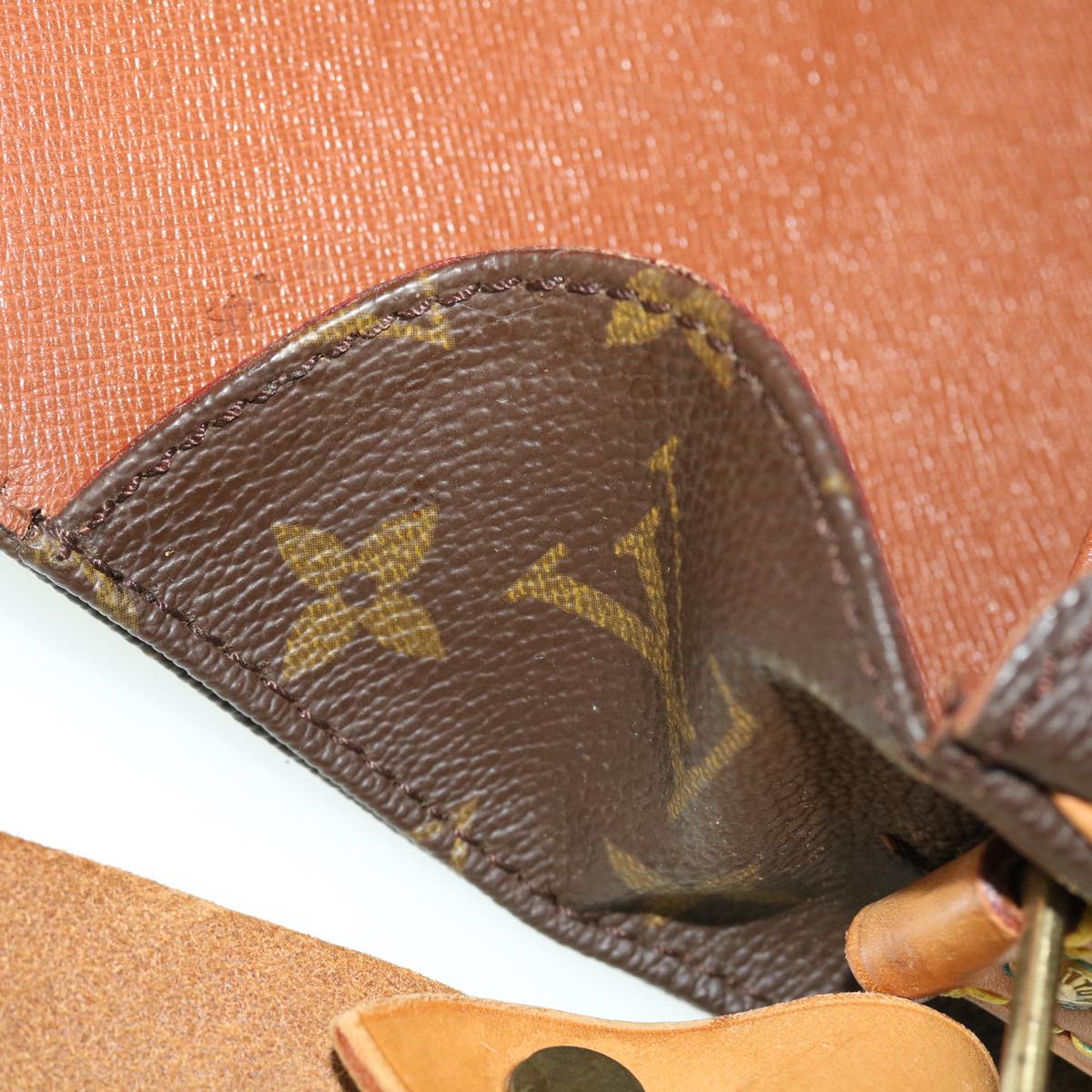 LOUIS VUITTON Monogram Cartouchiere MM Shoulder Bag M51253 LV 51166