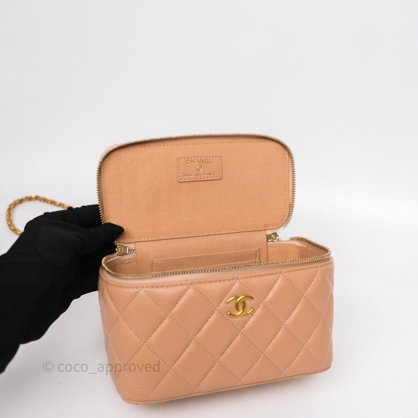 Chanel Vanity Rectangular Top Handle Beige Lambskin Aged Gold Hardware