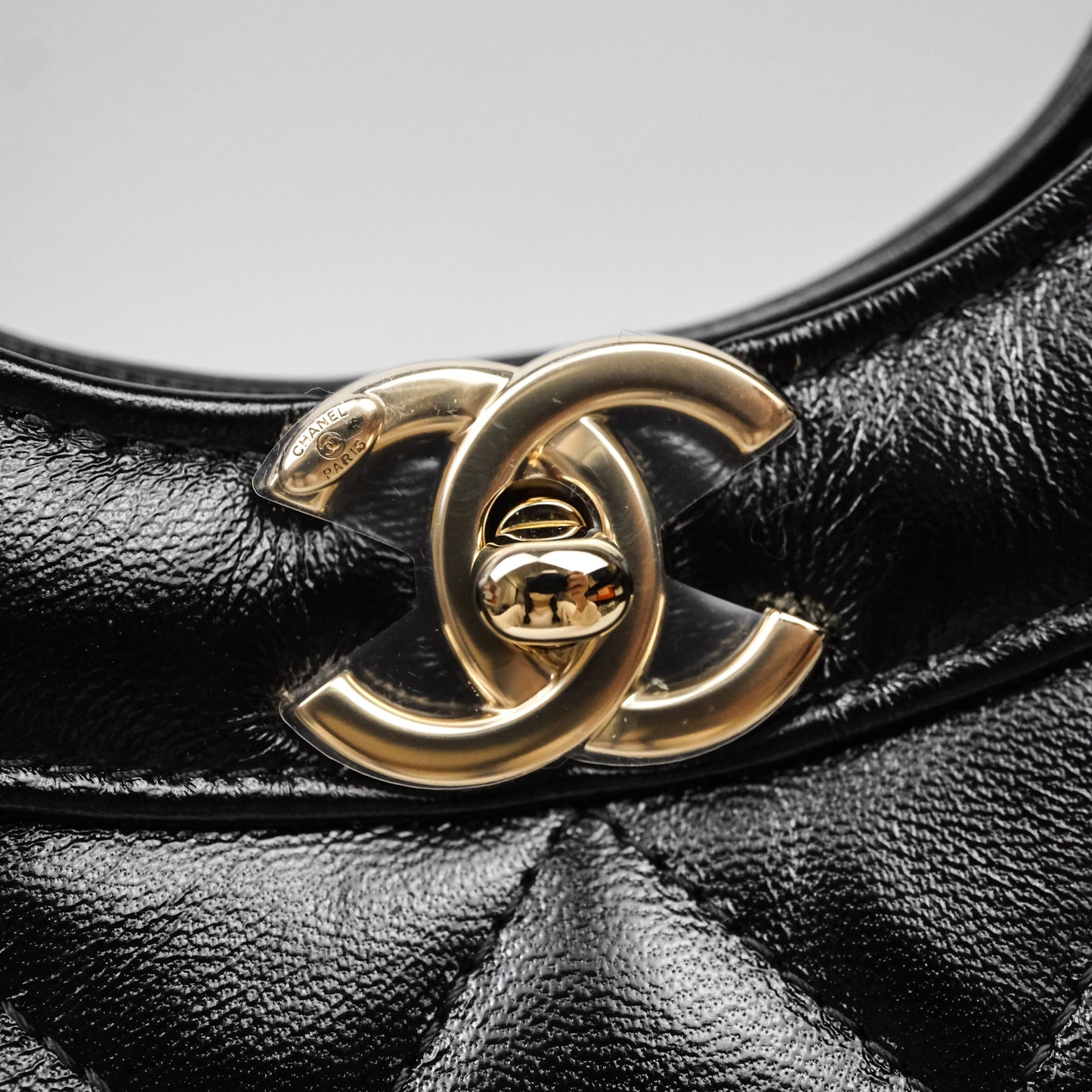 Chanel 31 Medium Hobo Black Shiny Crumpled Lambskin Gold Hardware 24S
