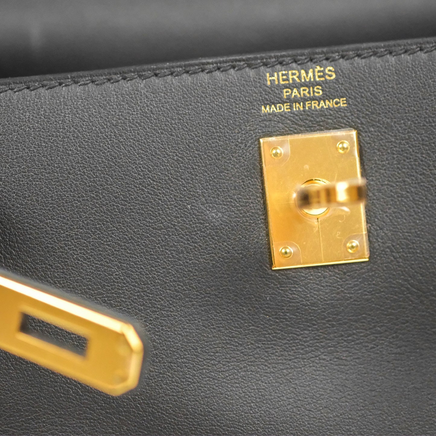 Hermès Retourne Kelly 25 Black Swift Gold Hardware