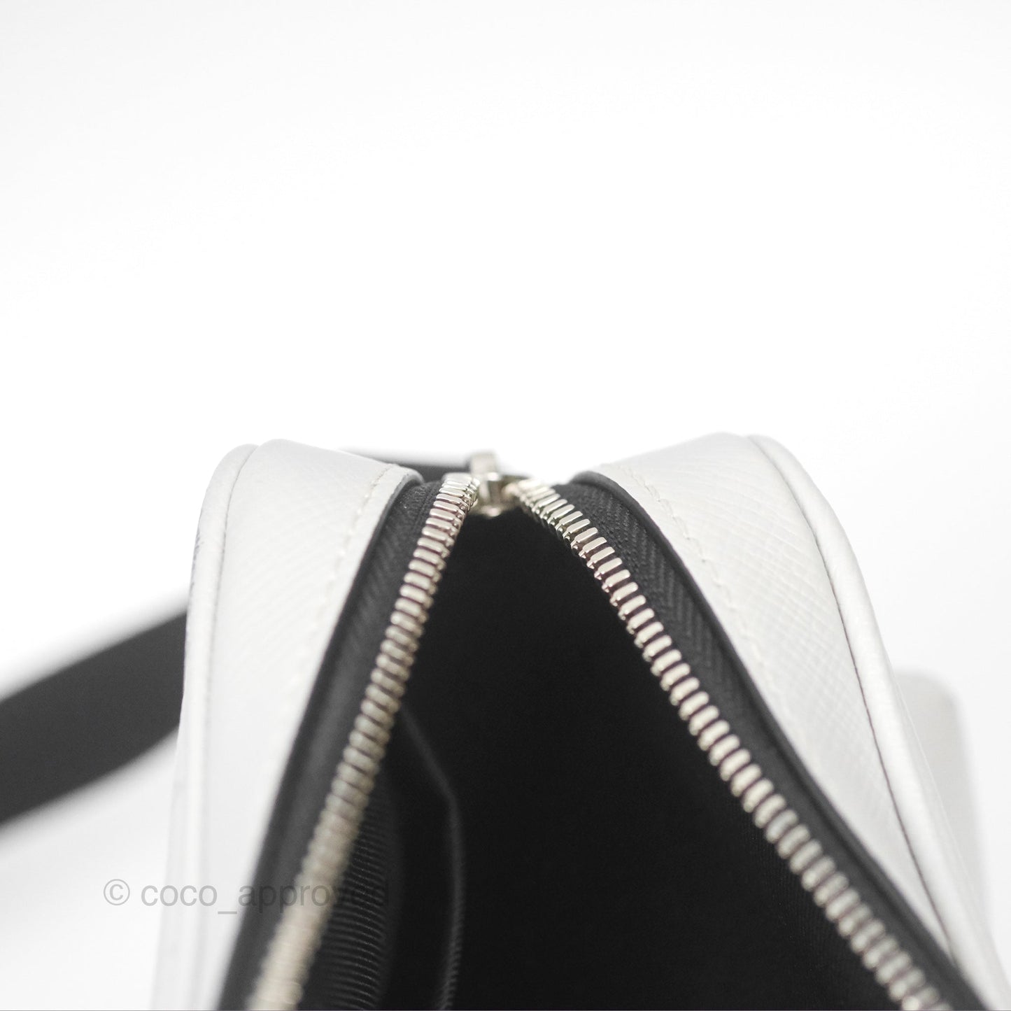 Louis Vuitton Monogram Taigarama Outdoor Messenger