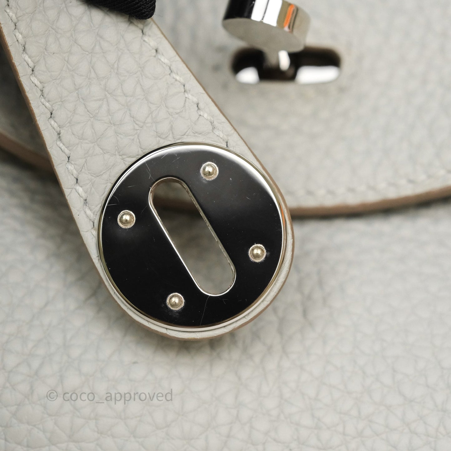 Hermès Lindy 26 Gris Perle 80 Clemence Palladium Hardware