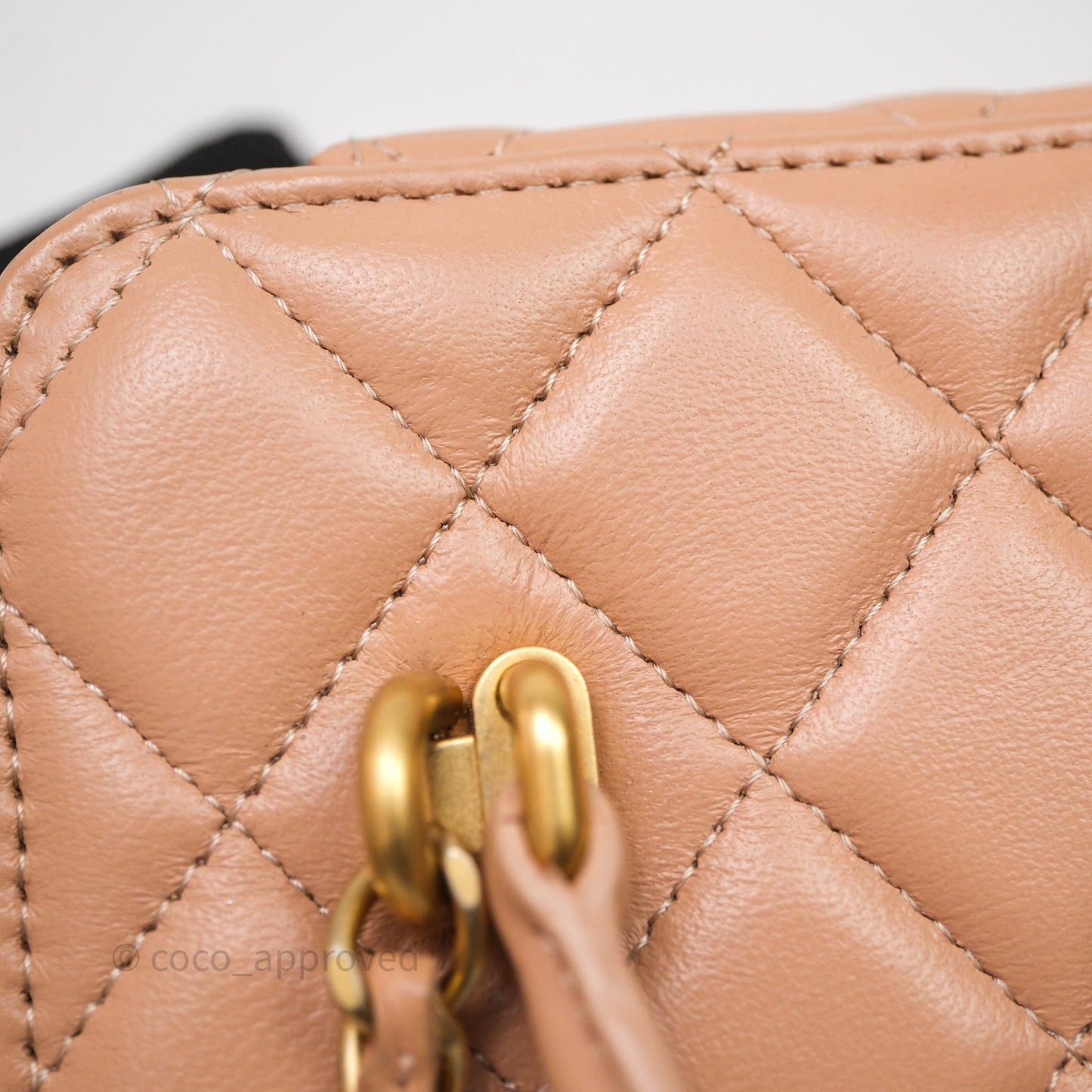 Chanel Vanity Rectangular Top Handle Beige Lambskin Aged Gold Hardware