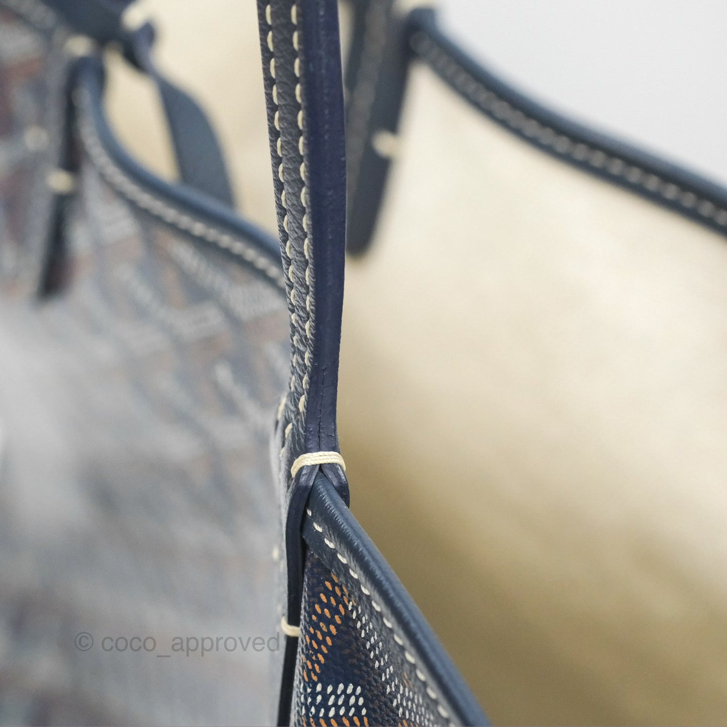 Goyard St Louis Tote PM ⁣⁣⁣⁣⁣⁣⁣⁣⁣⁣⁣⁣⁣⁣⁣⁣⁣⁣⁣⁣Navy
