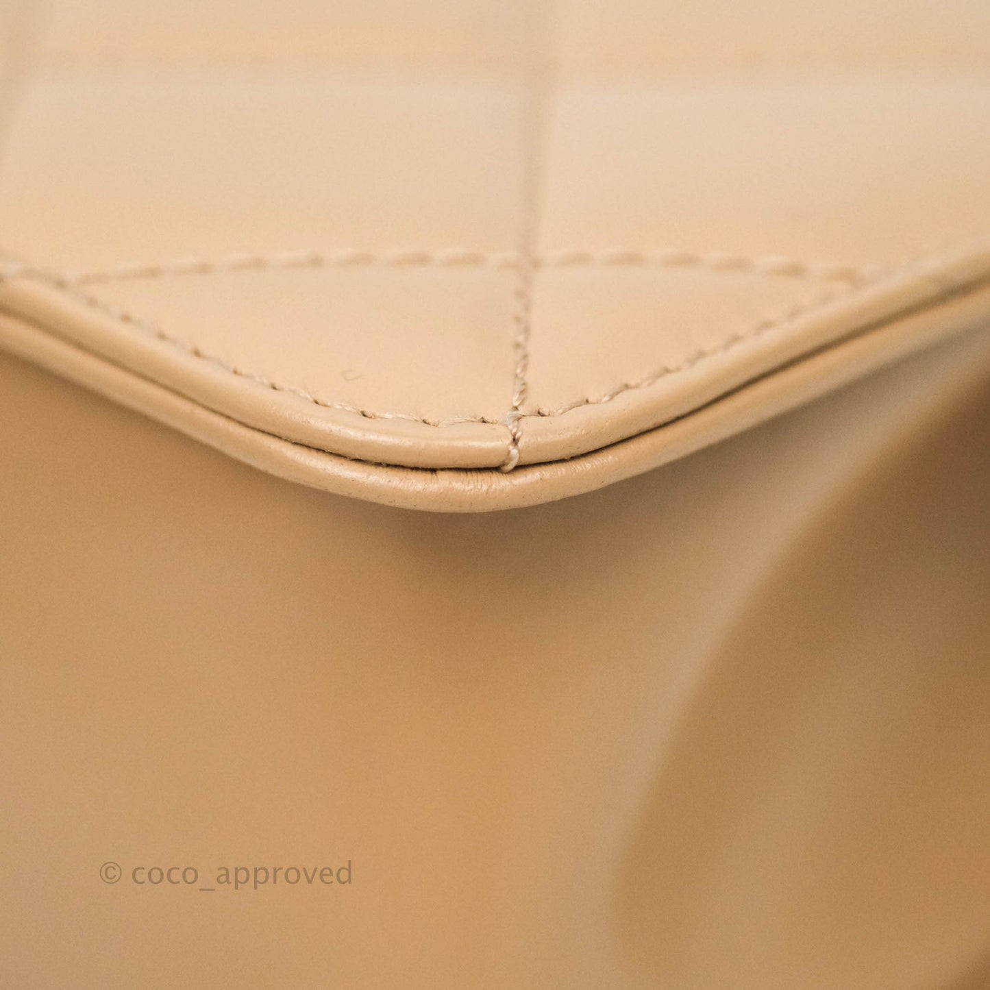 Chanel Quilted Mini Perfect Fit Adjustable Beige Calfskin Gold Hardware 21A