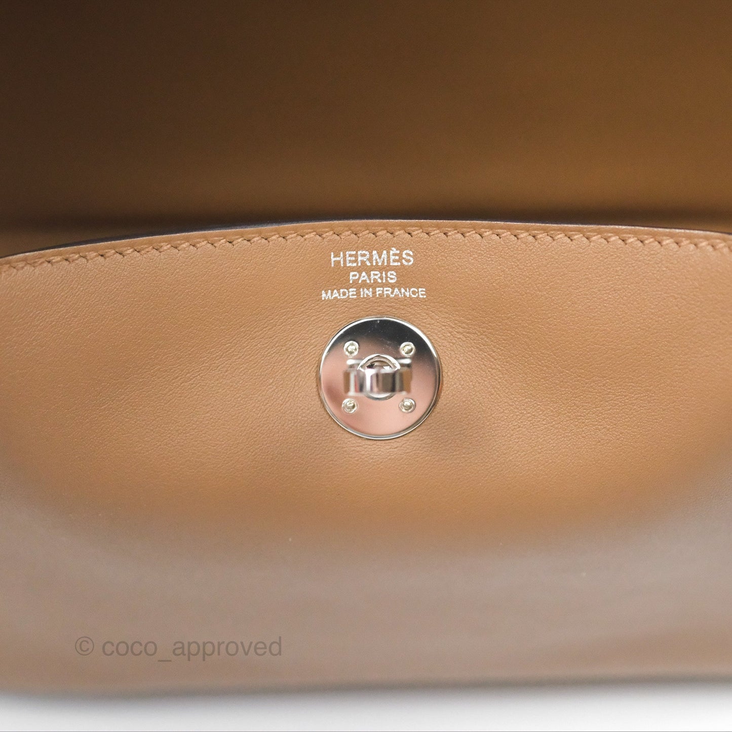 Hermès Mini Lindy 20 Verso Swift Alezan 3G / Biscuit 48 Palladium Hardware