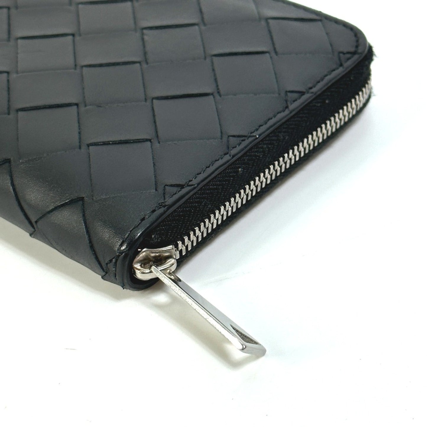 Luxury Bottega Veneta  Leather Long Wallet (Bi-Fold) ()