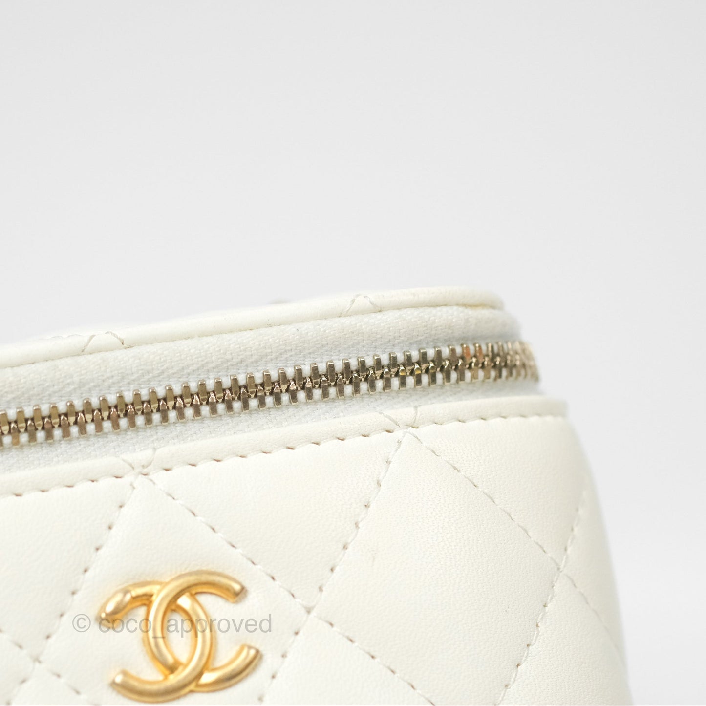 Chanel Mini Pearl Crush Vanity With Chain White Lambskin Gold Hardware