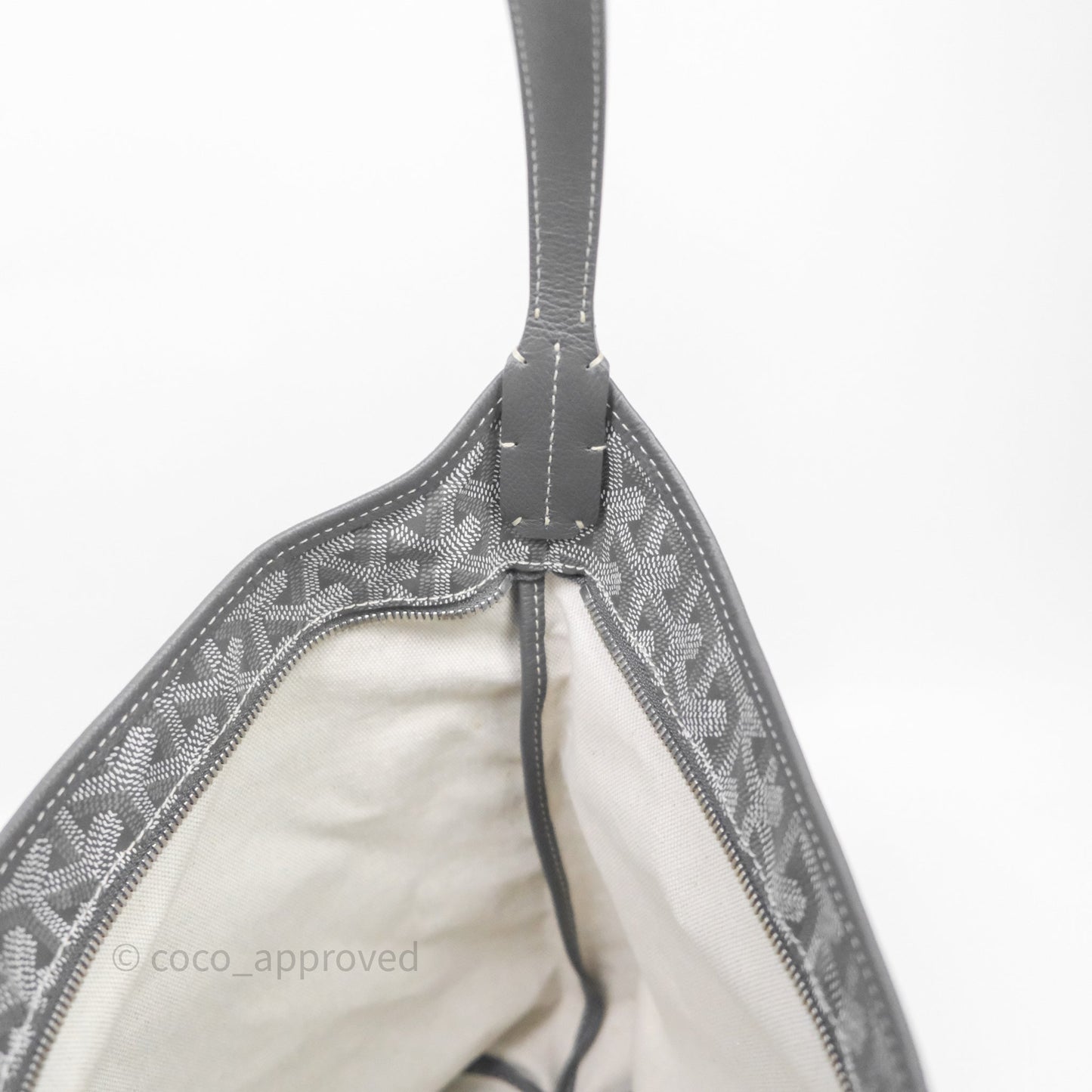 Goyard Bohème Hobo Bag Grey Goyardine Canvas Pink Heart