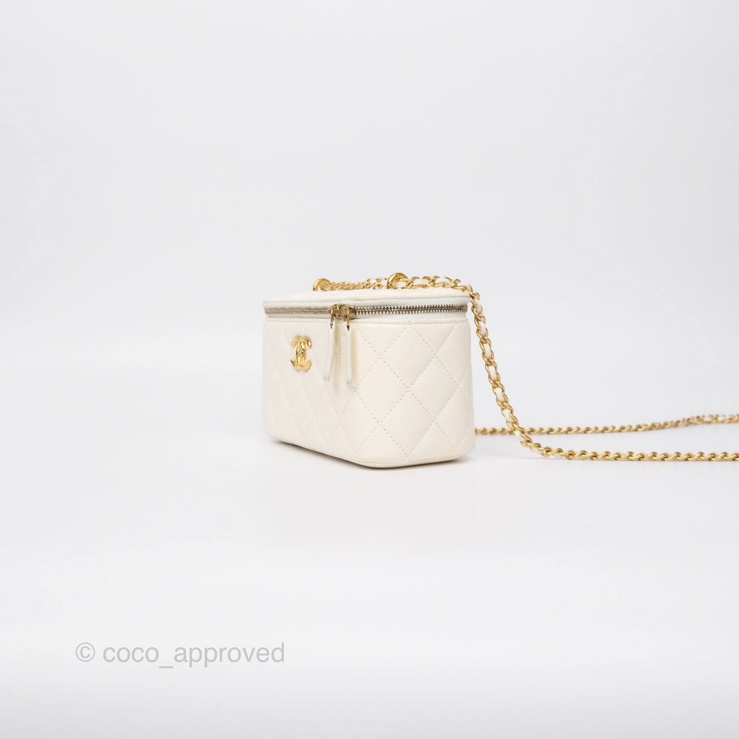 Chanel Vanity with Double Chain White Shiny Lambskin 23C