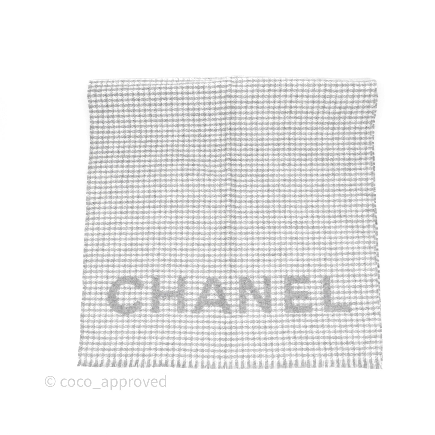 Chanel CC Reversible Cashmere Scarf Grey/ White 23B