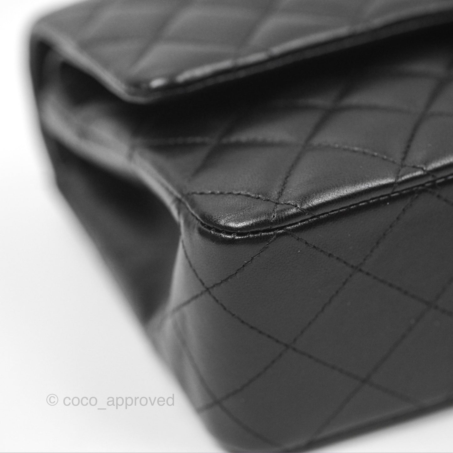 Chanel Classic M/L Medium Flap Quilted Black Lambskin Gold Hardware