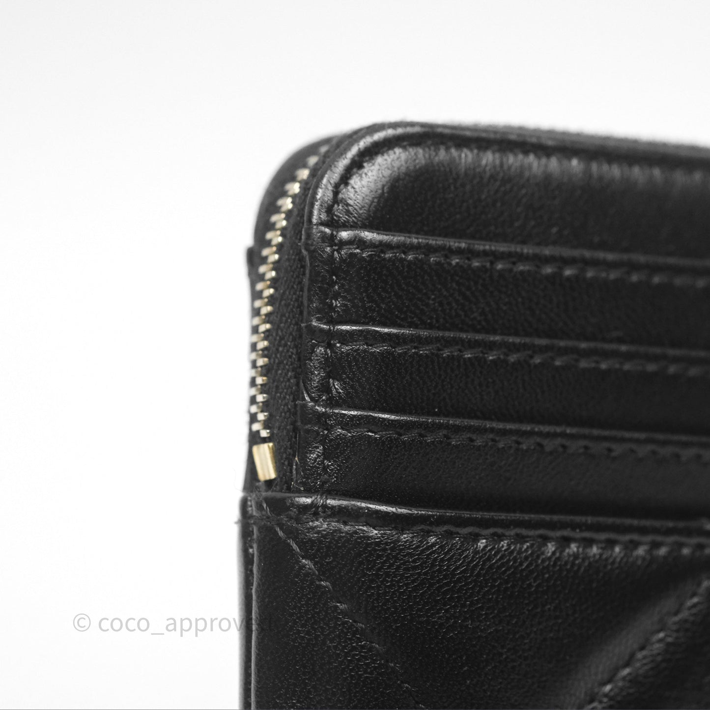 Chanel 19 Black Zipped Coin Purse Lambskin Gold Hardware