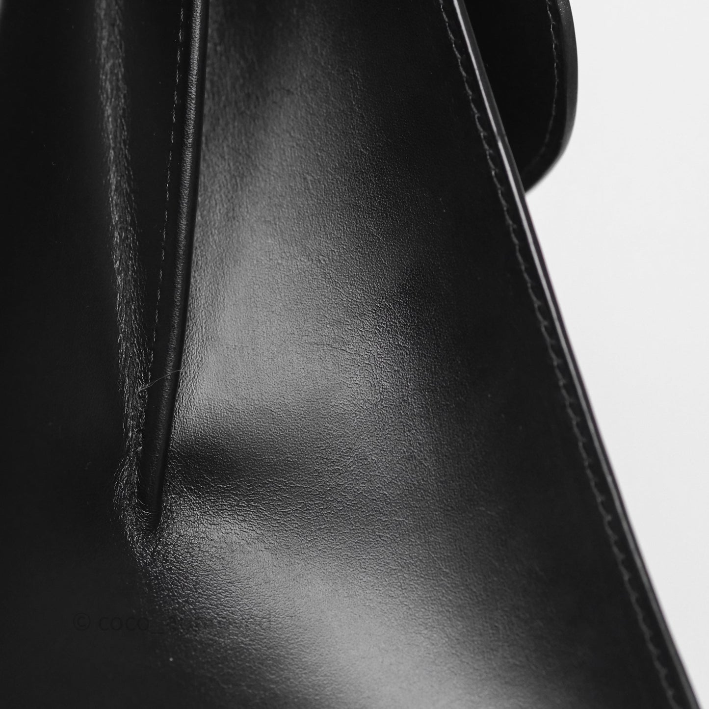 Delvaux Brillant L'Humour MM Black Calfskin