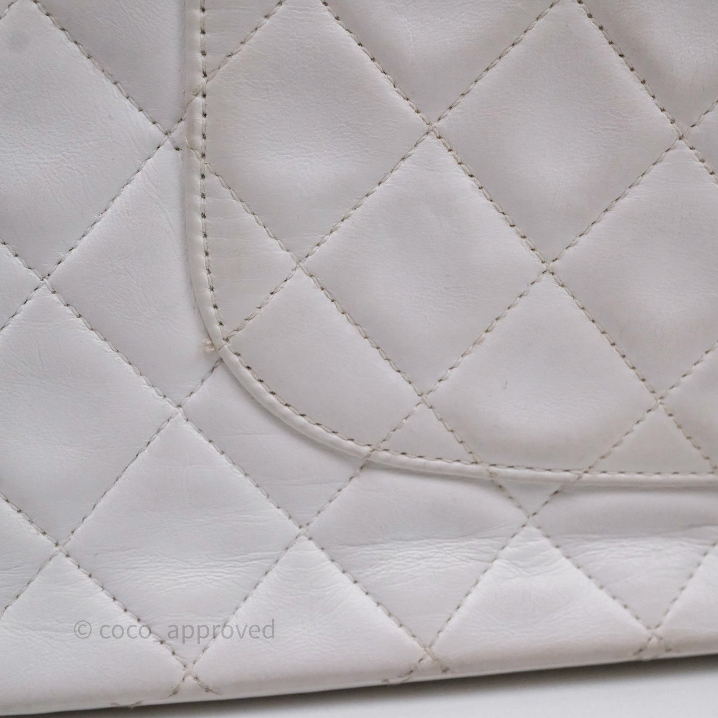 Chanel Classic Vintage Double Flap M/L White Lambskin 24K Gold Hardware