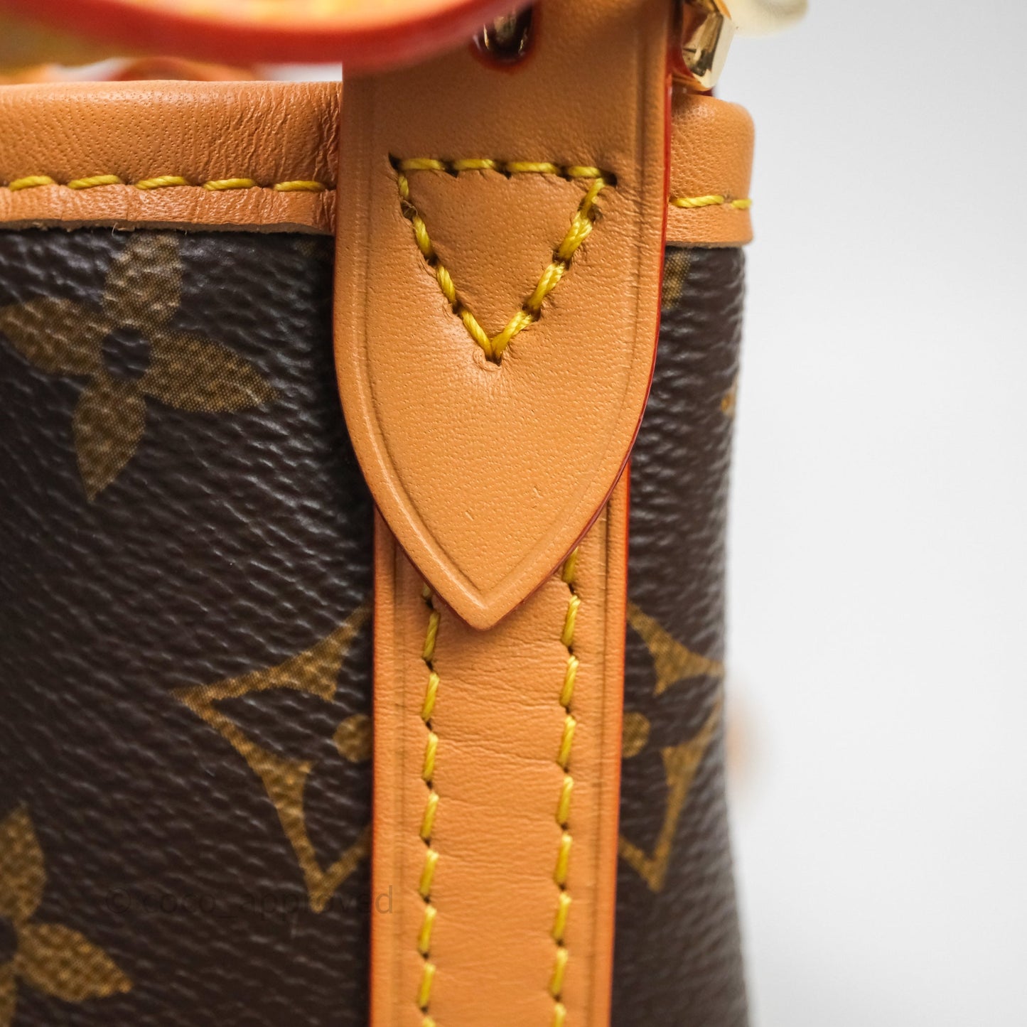 Louis Vuitton Carry All PM Shoulder Bag Monogram Canvas