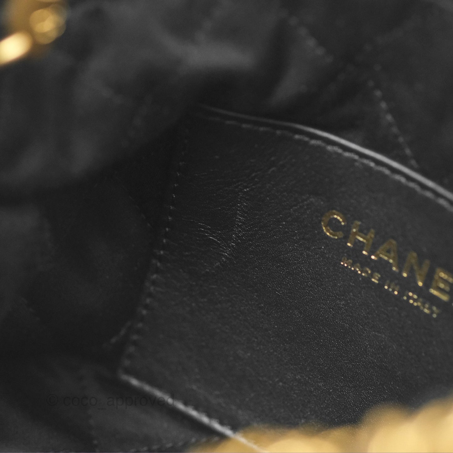 Chanel 22 Mini Bag Black Shiny Crumpled Calfskin