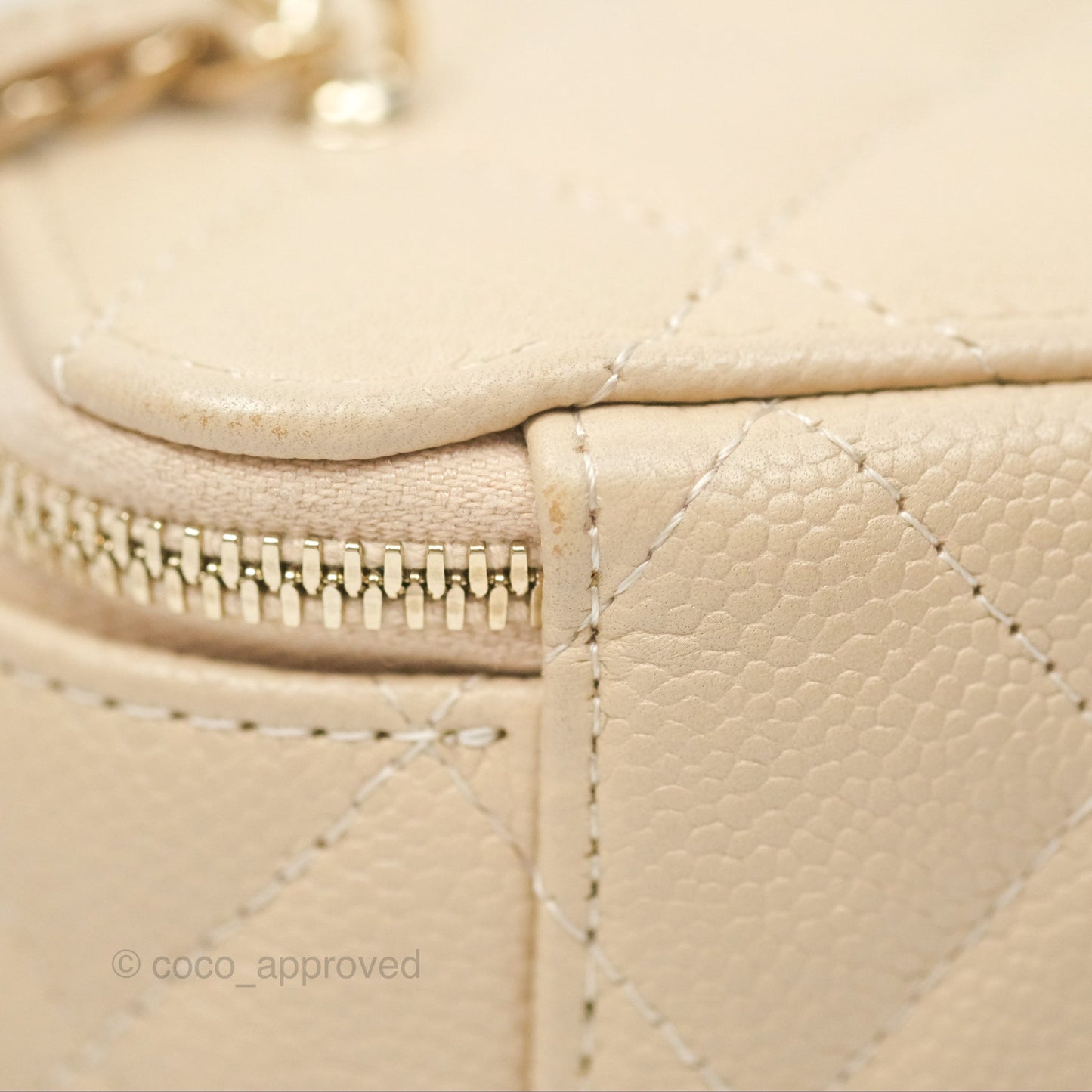 Chanel Mini Vanity With CC Chain Light Beige Caviar Gold Hardware
