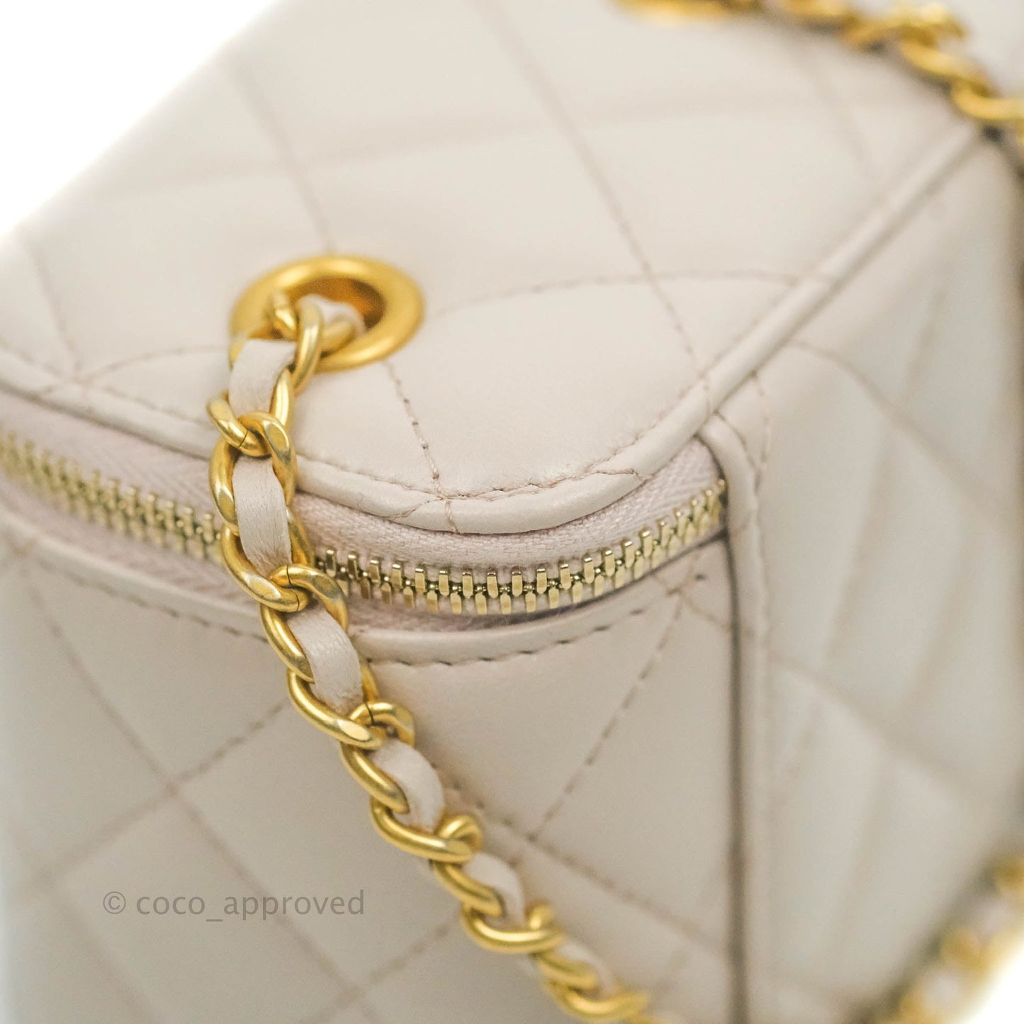 Chanel Classic Mini Pearl Crush Vanity With Chain Lilac Pink Lambskin Aged Gold Hardware