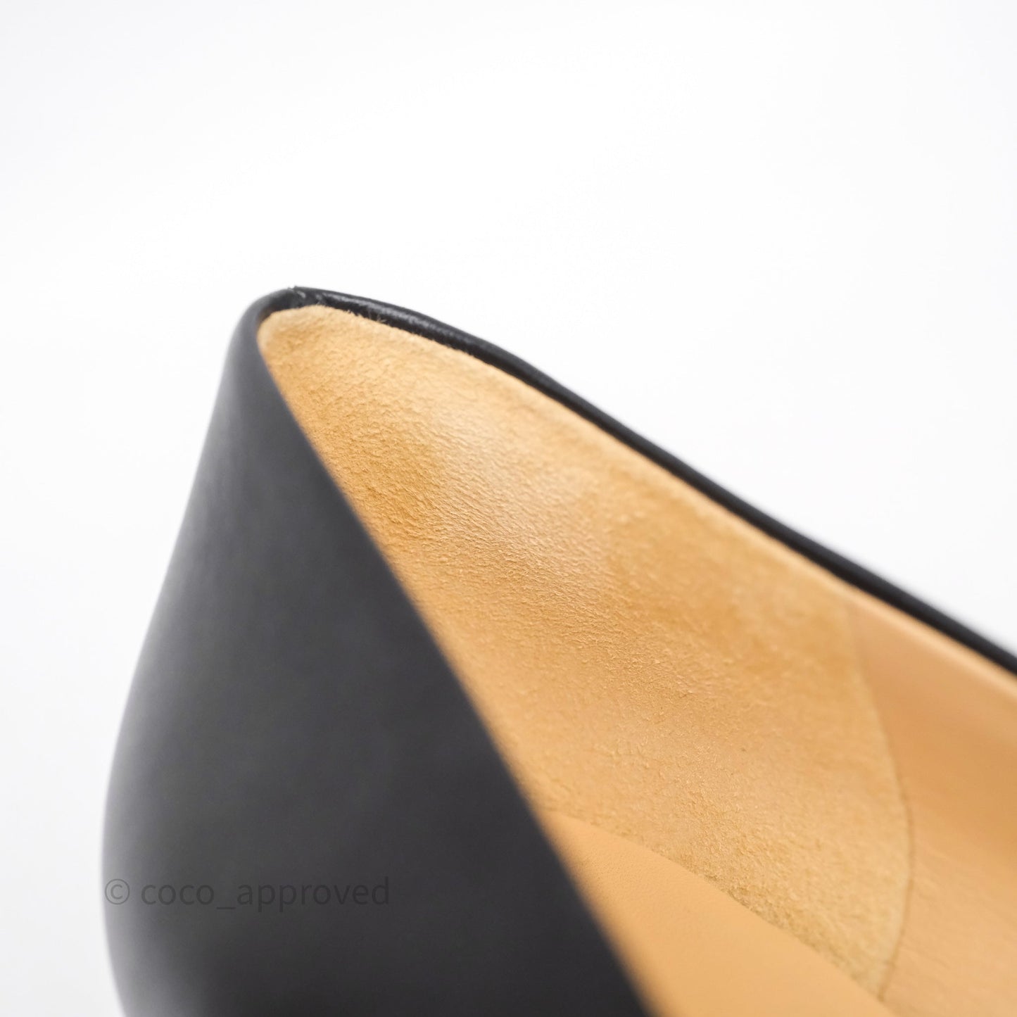 Chanel CC Cap Toe Pumps Heels Black Lambskin Size 38