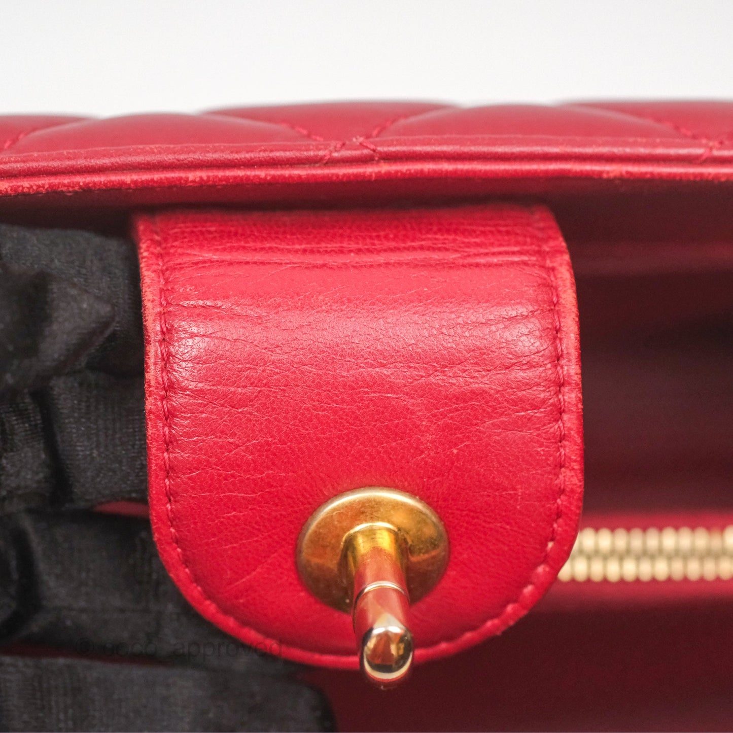 Chanel Tote Bag Red Lambskin Aged Gold Hardware