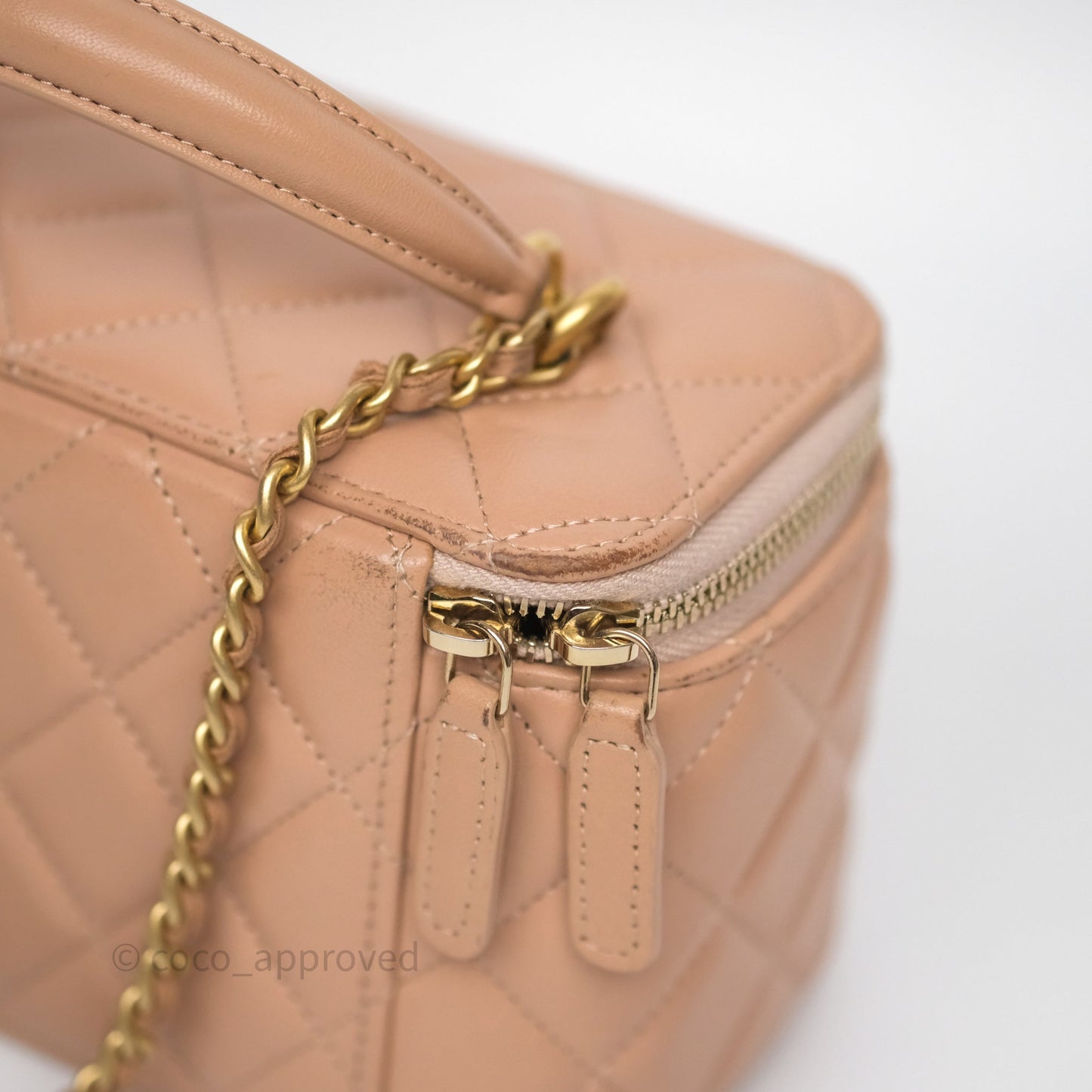 Chanel Vanity Rectangular Top Handle Beige Lambskin Aged Gold Hardware