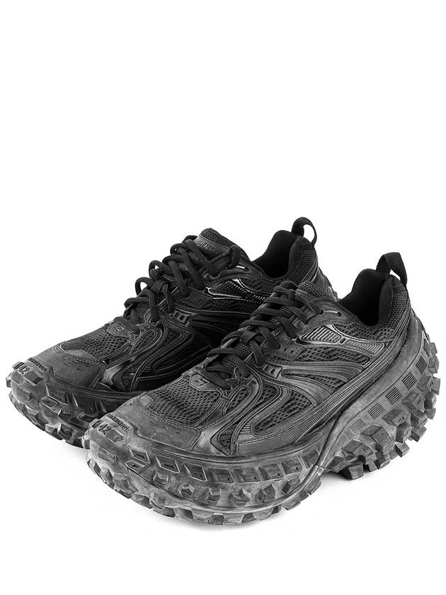 Luxury Balenciaga Men's Mesh Rubber Defender Low Top Sneakers Black