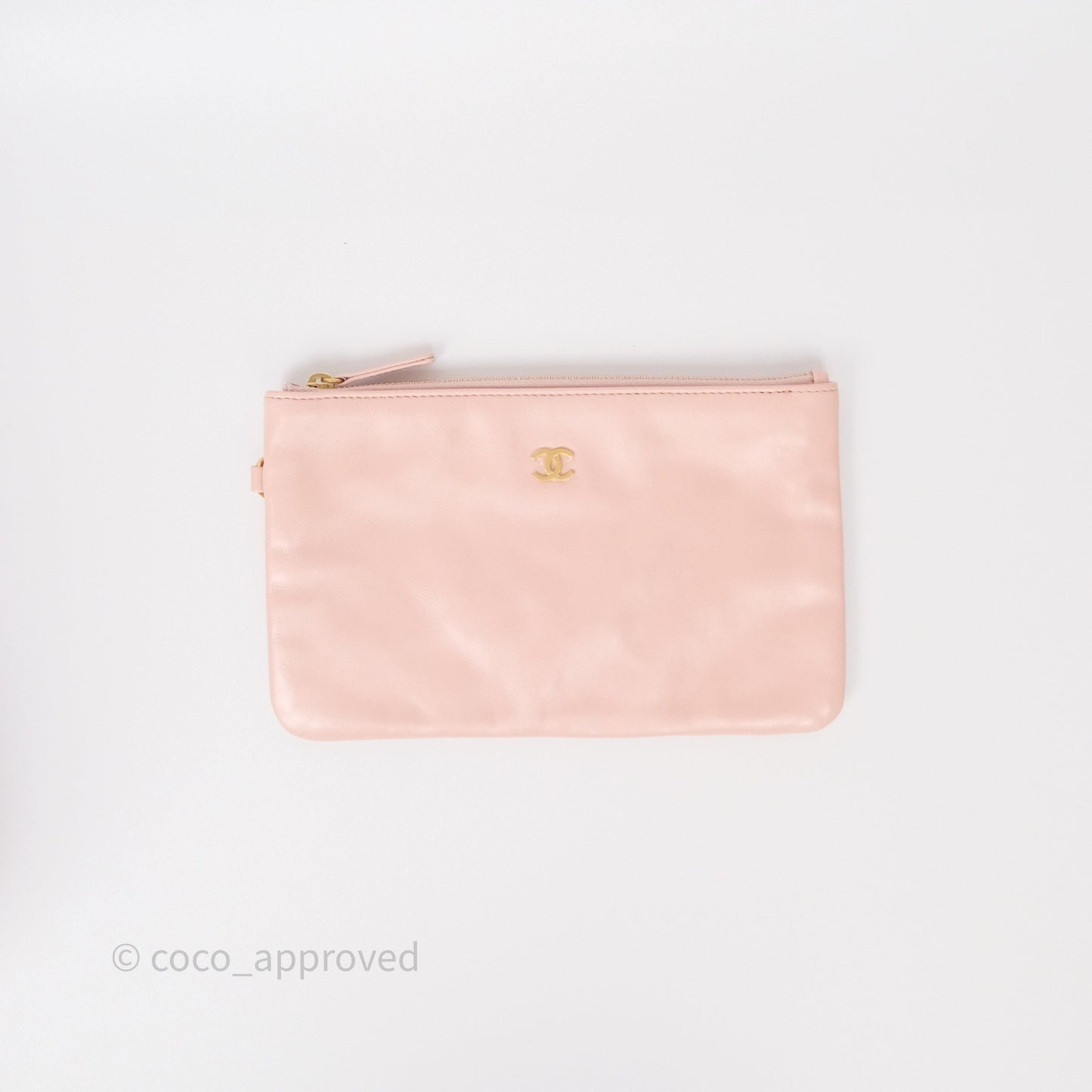 Chanel 22 Medium Pink Crumpled Calfskin Aged Gold Hardware