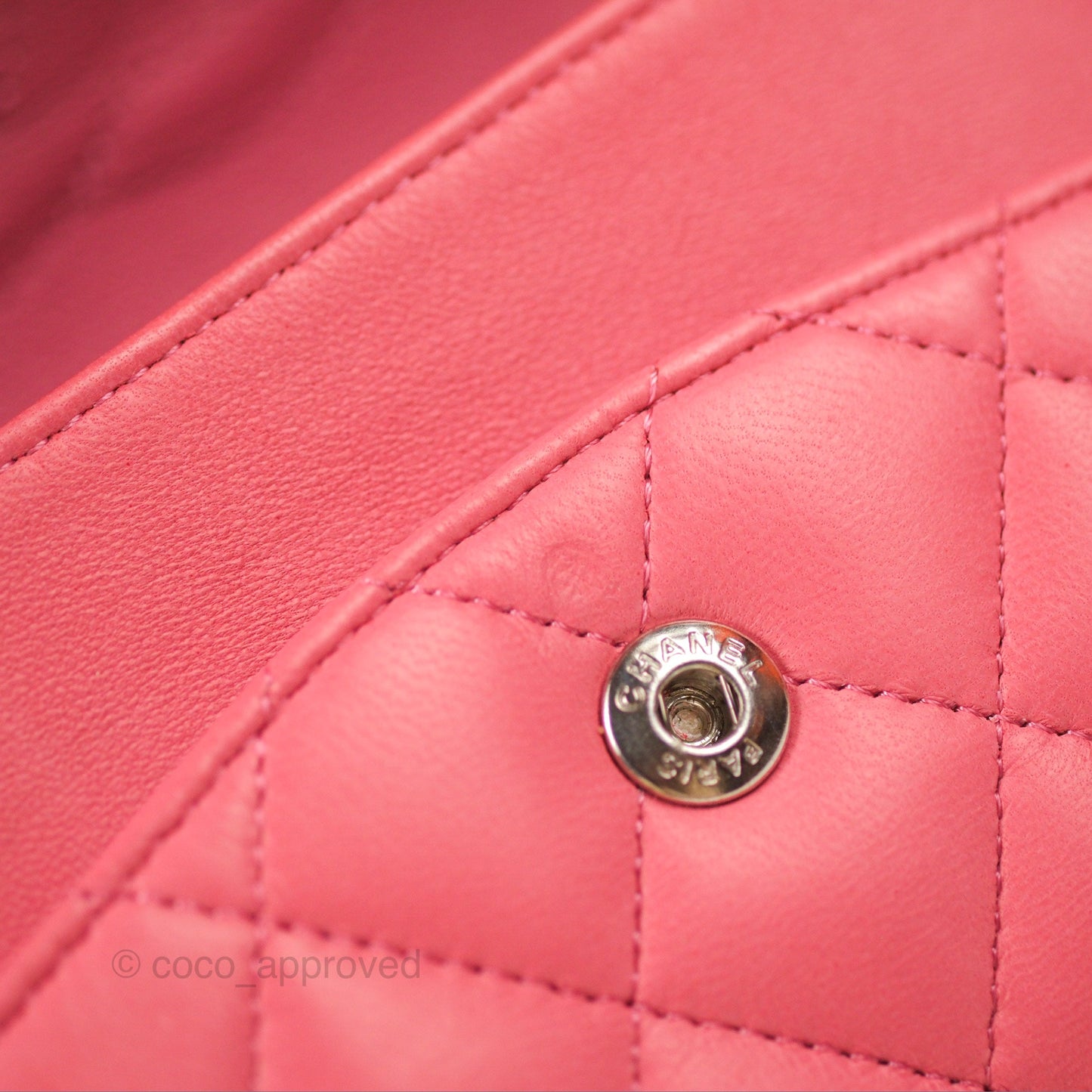 Chanel Classic M/L Medium Flap Quilted Pink Lambskin Silver Hardware