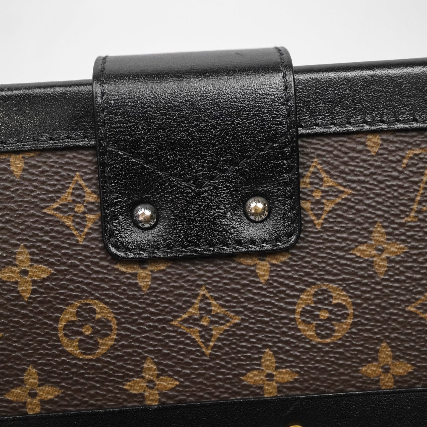 Louis Vuitton Monogram Petite Malle