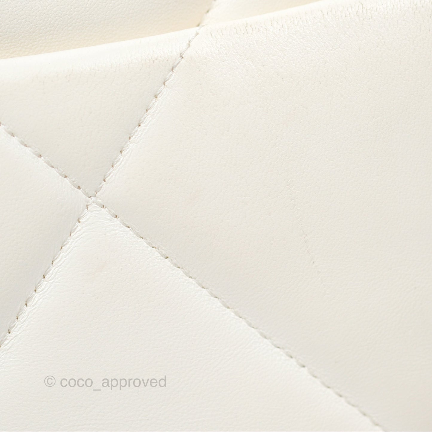 Chanel 19 Small Ivory White Lambskin Mixed Hardware