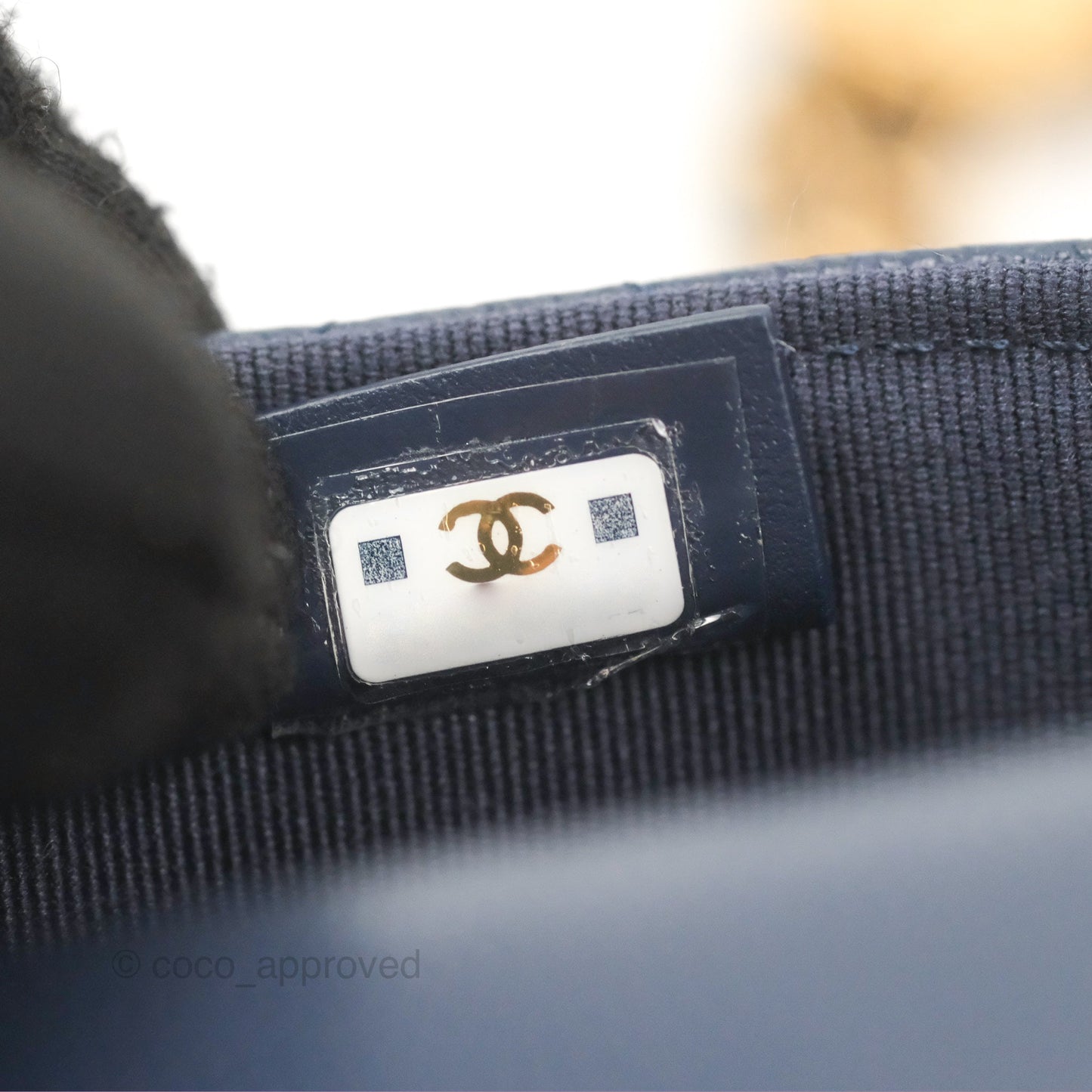 Chanel Twist Your Button Phone Bag Navy Shiny Caviar Aged Gold Hardware 22A