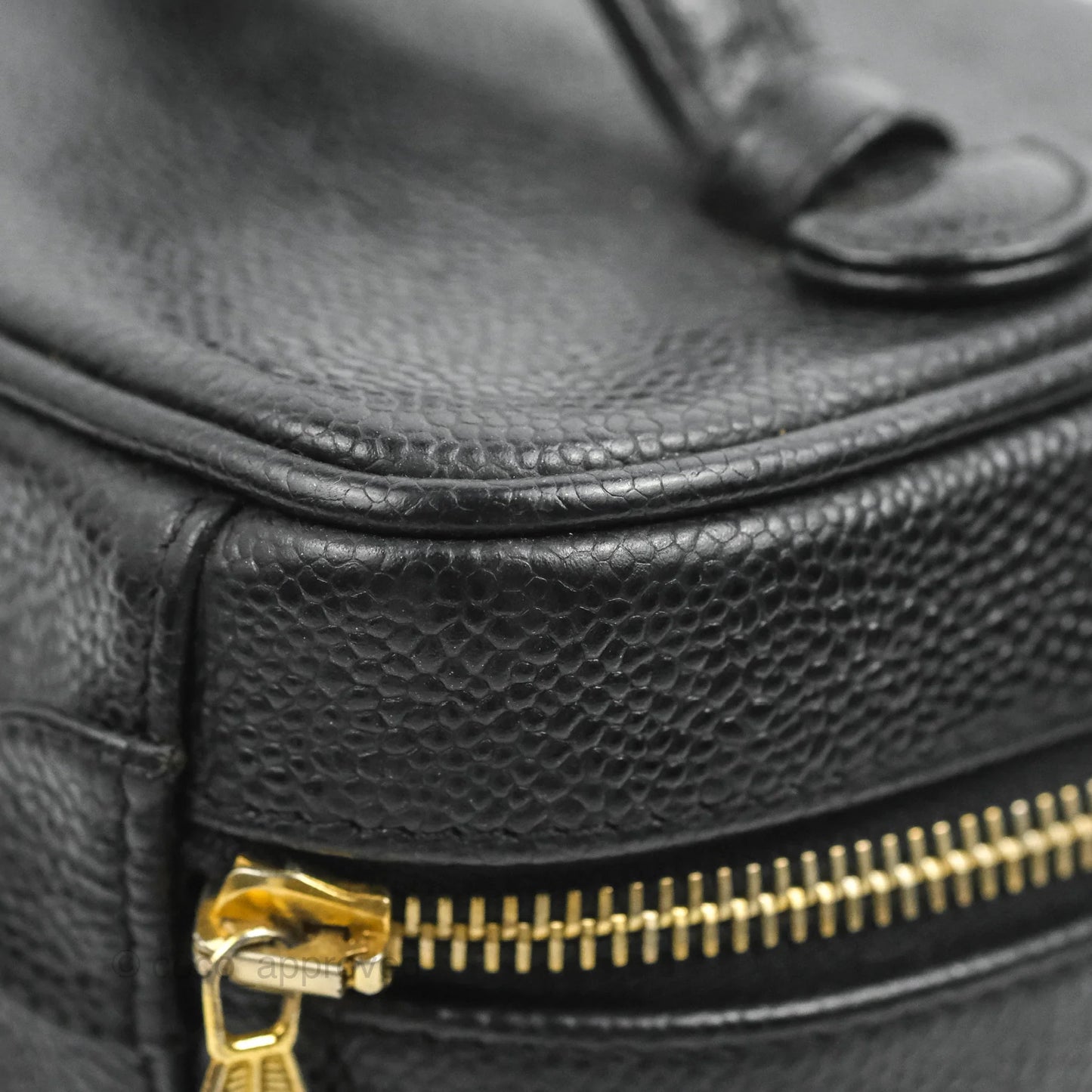 Chanel Vintage Vanity Case Black Caviar Gold Hardware