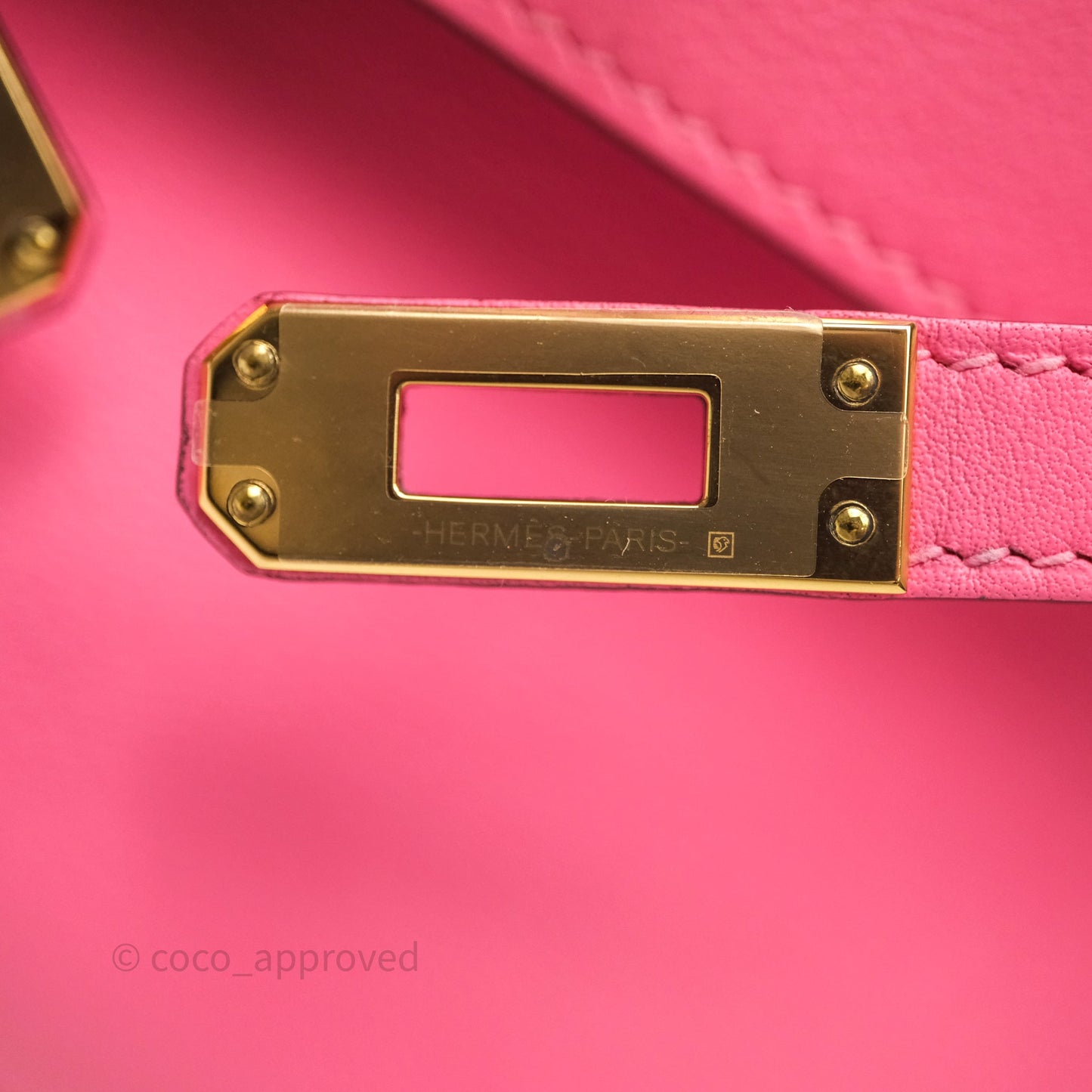 Hermès Kelly Mini Pochette U5 Rose Lipstick Swift Gold Hardware